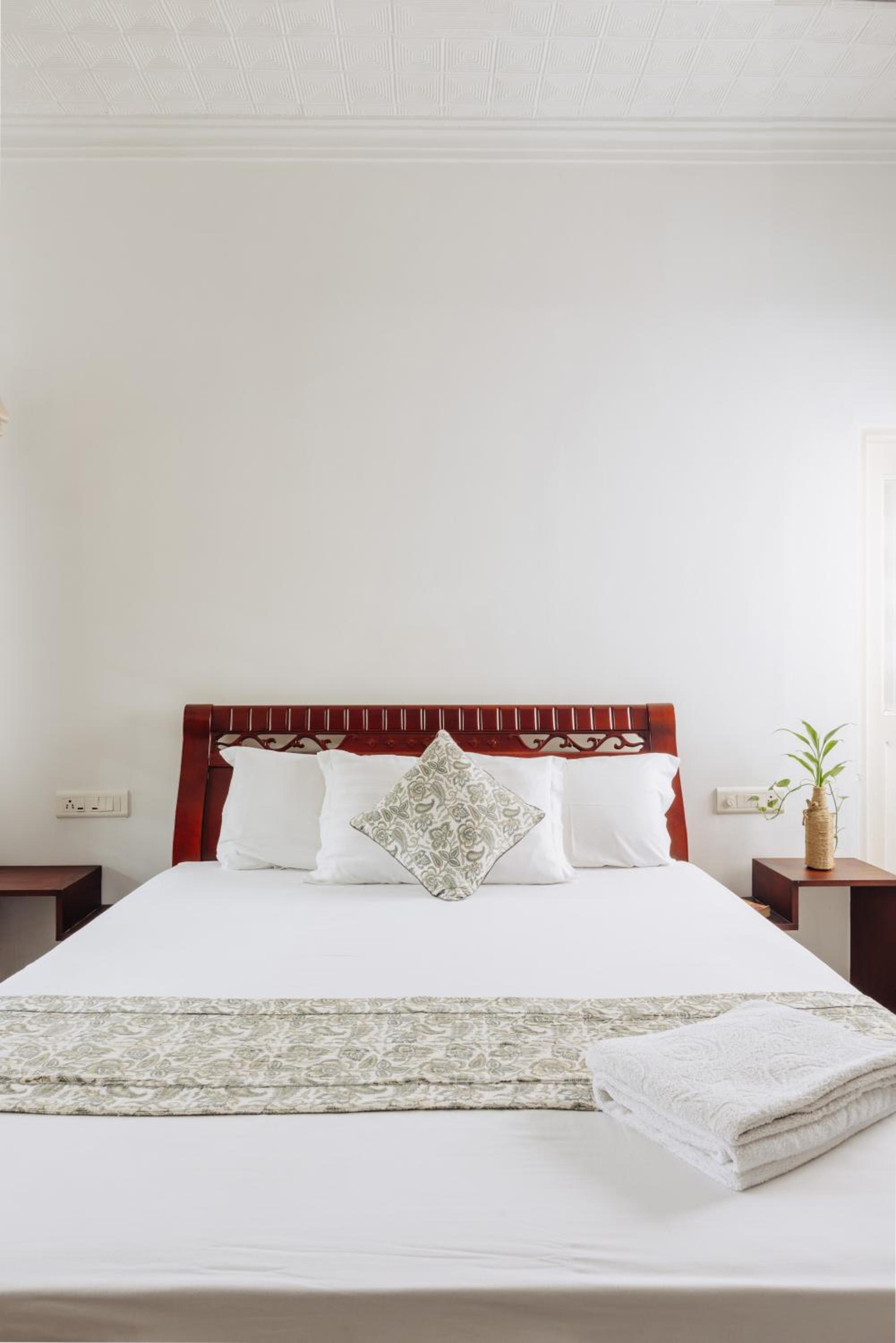 Double Room with Private Bathroom photo 2