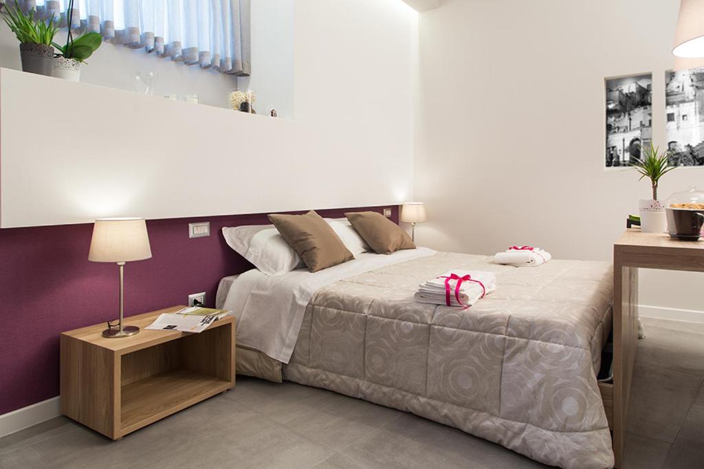 Deluxe Room - Photo 23