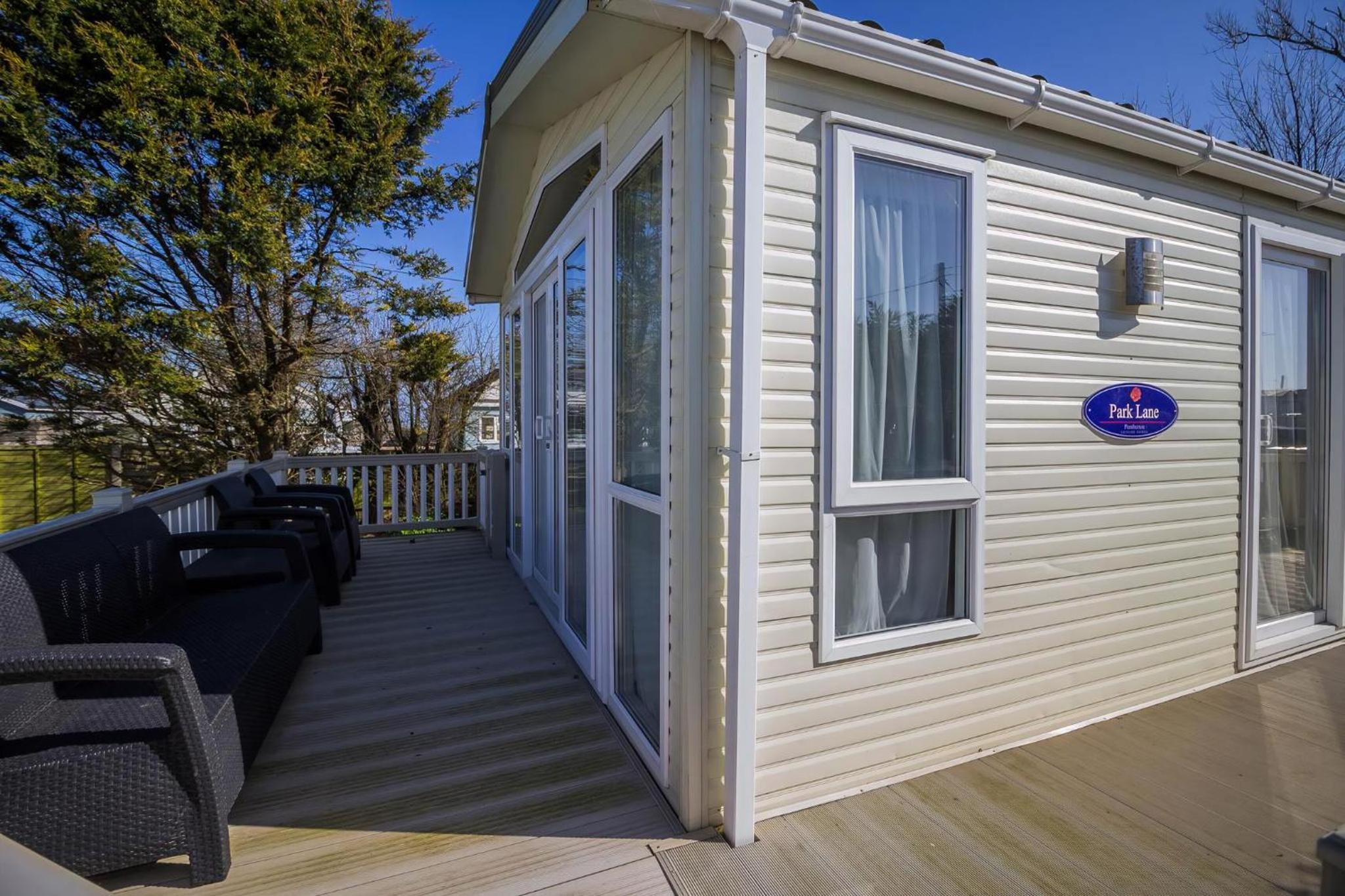 Mobile Home photo 2