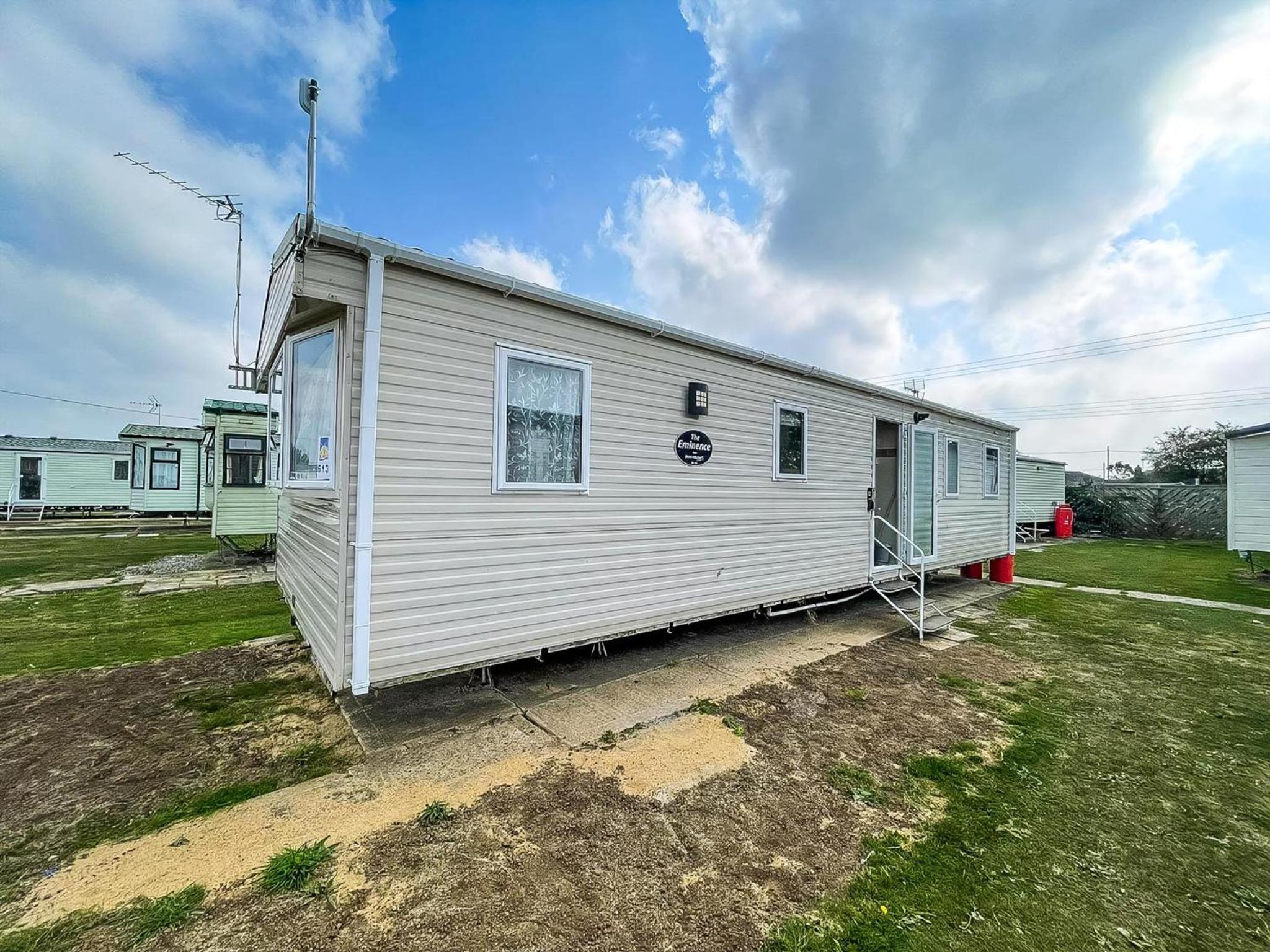 Mobile Home photo 2