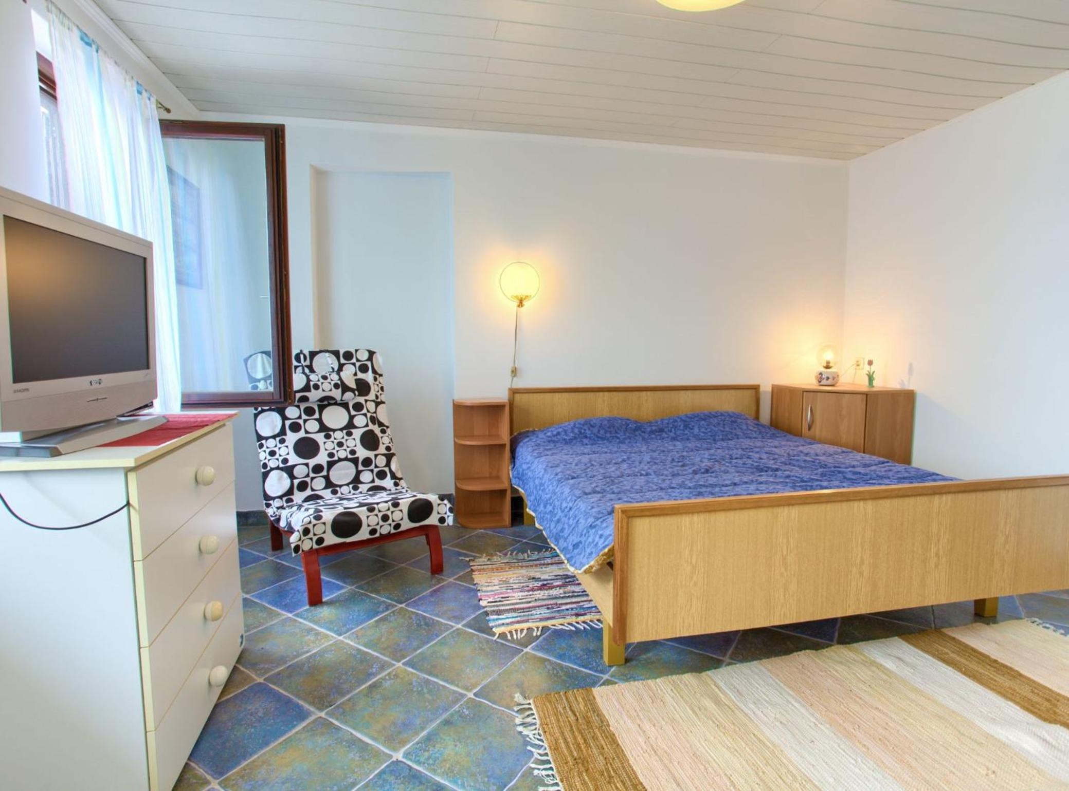 Studio Apartment With Terrace photo 1