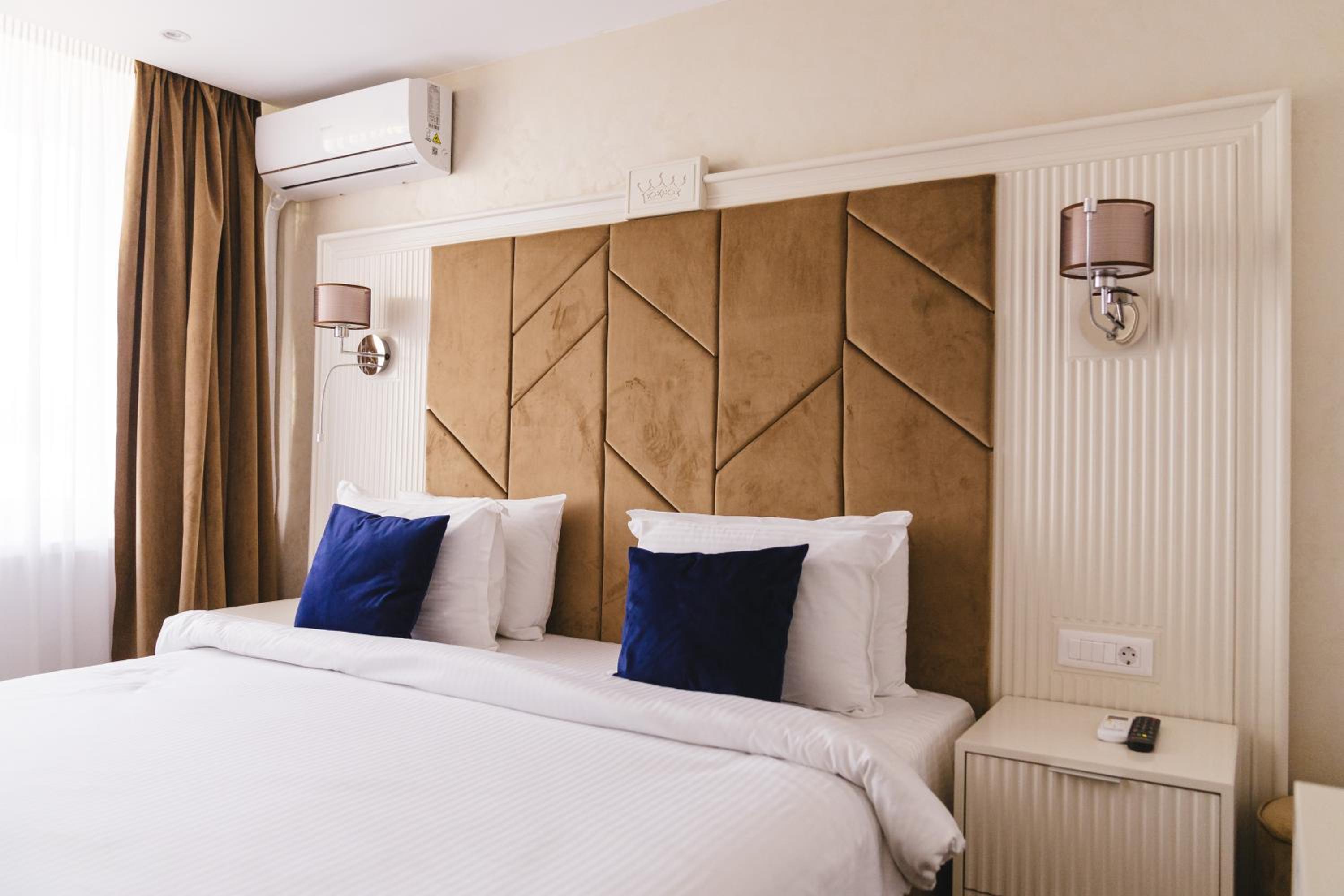 Standard Double Room - Photo 1
