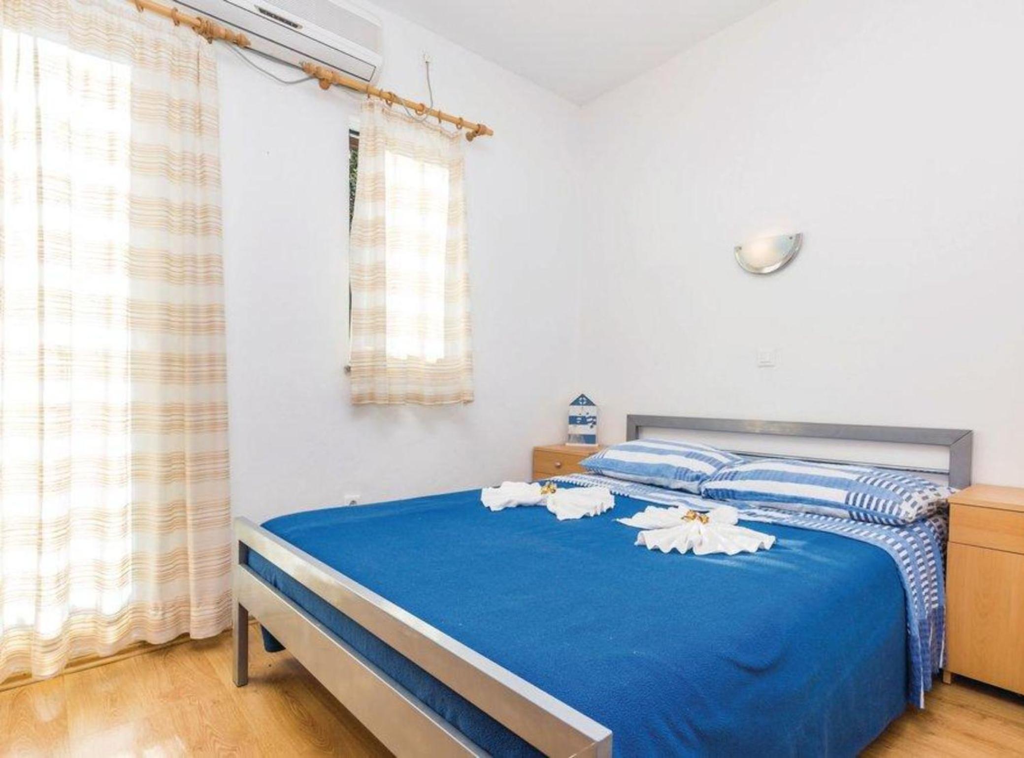 Two Bedroom photo 3
