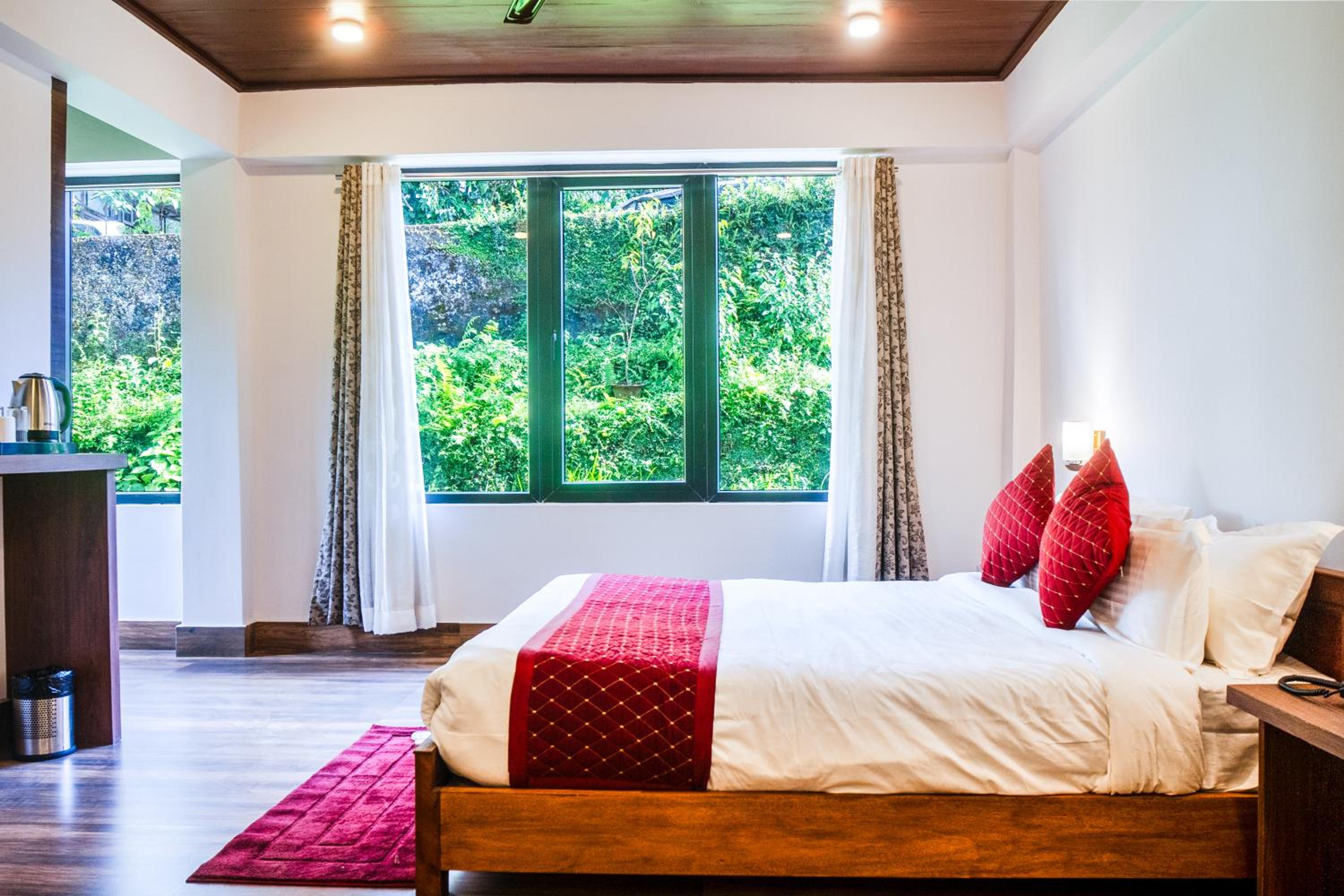 Superior Queen Room