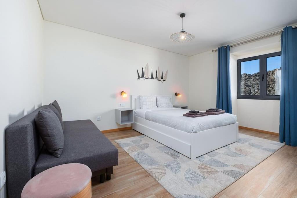 Four-Bedroom House photo 1