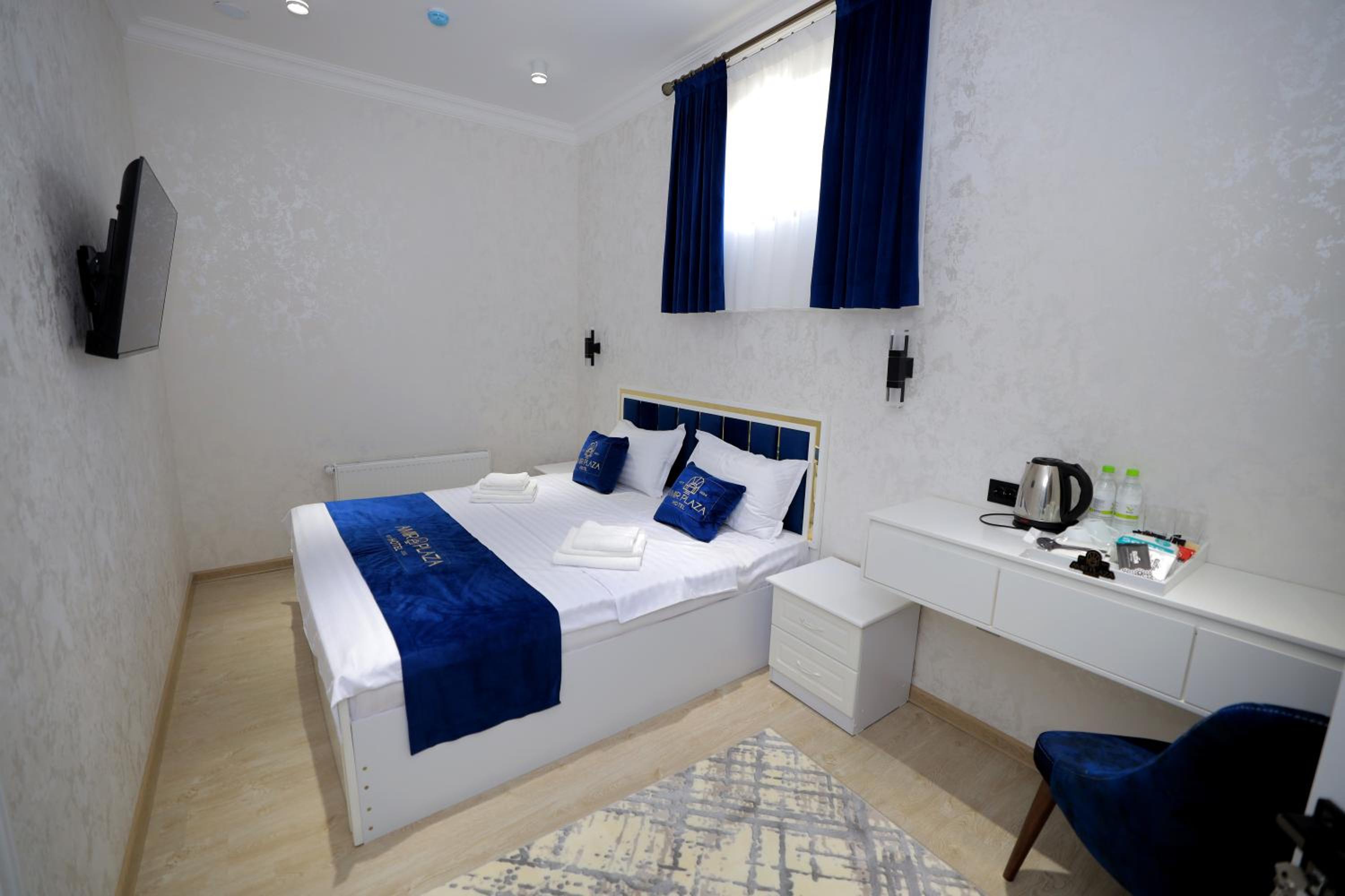 Double Room - Photo 2