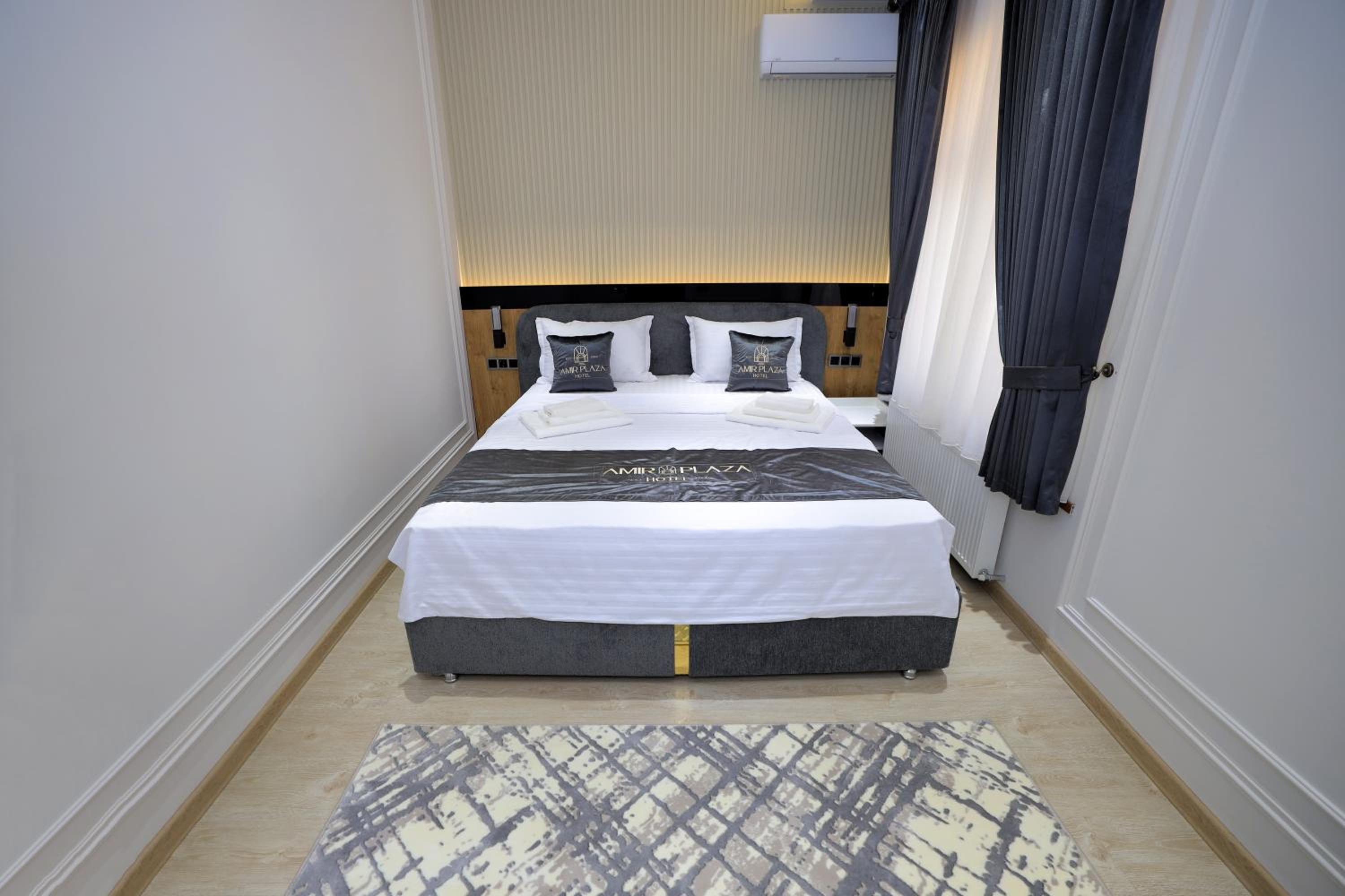 Double Room - Photo 9