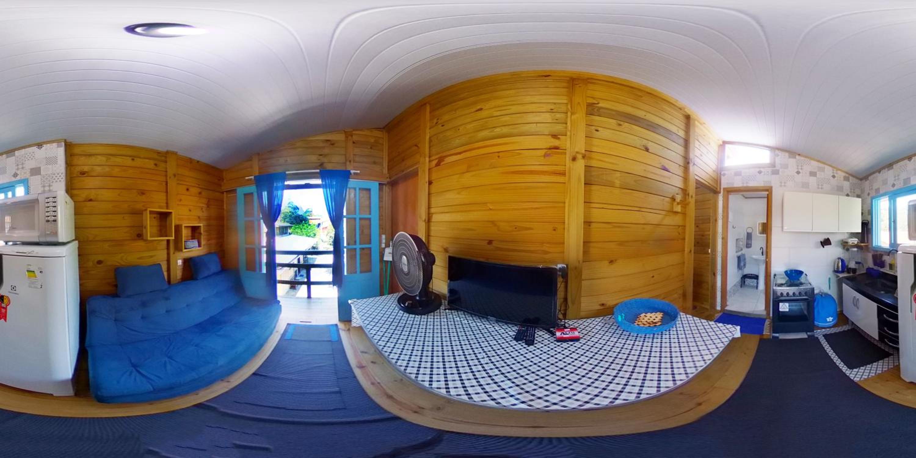 One-Bedroom House photo 1
