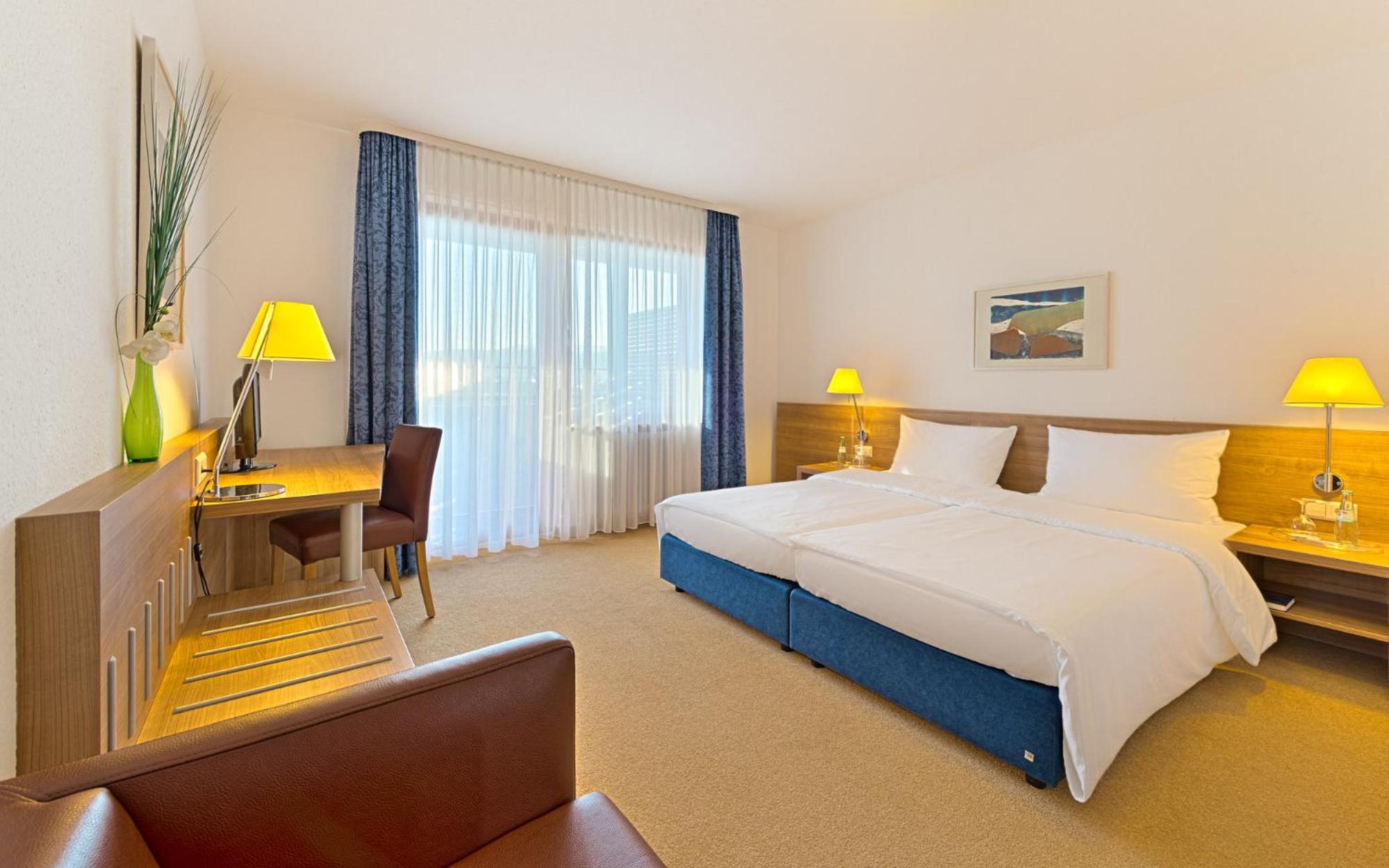 Standard Double Room - Photo 2