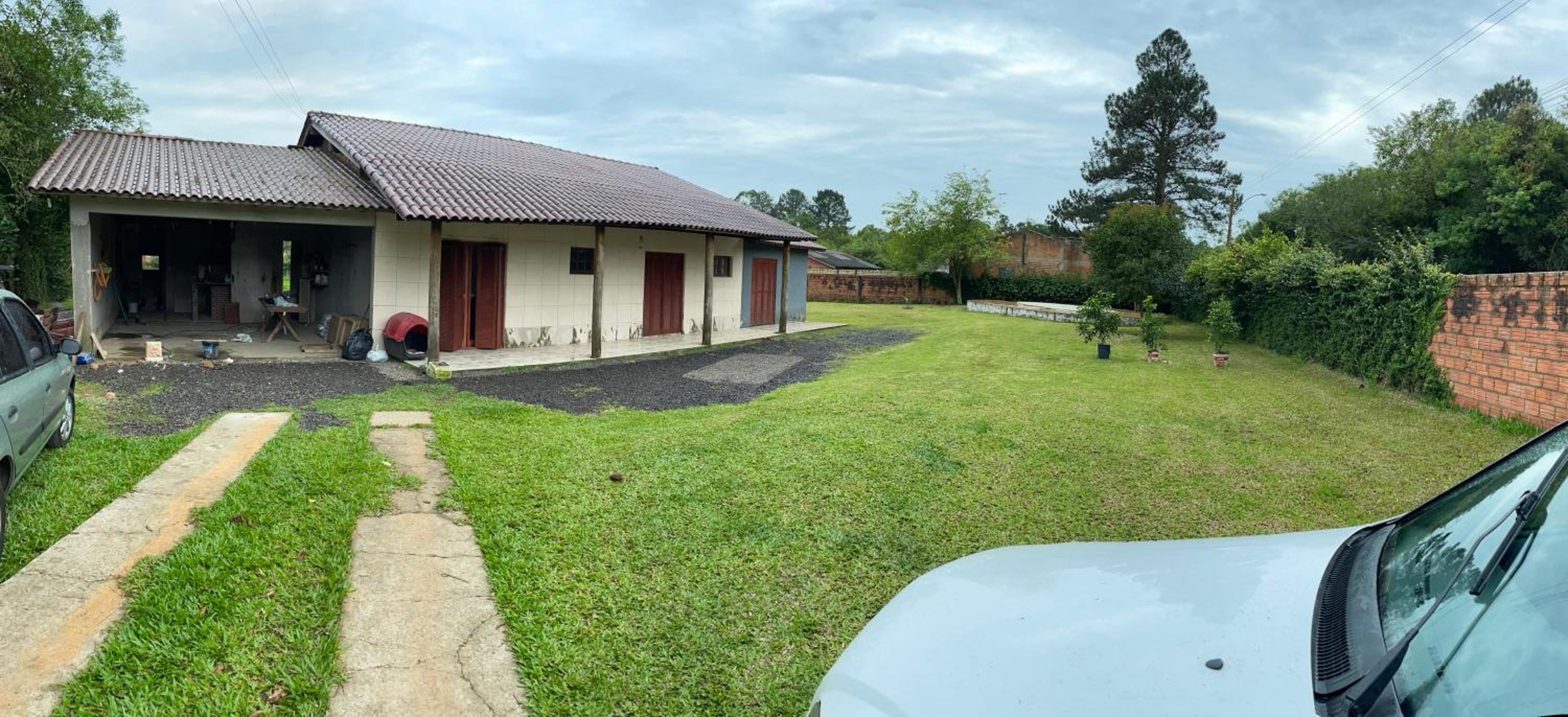 Three-Bedroom House photo 2