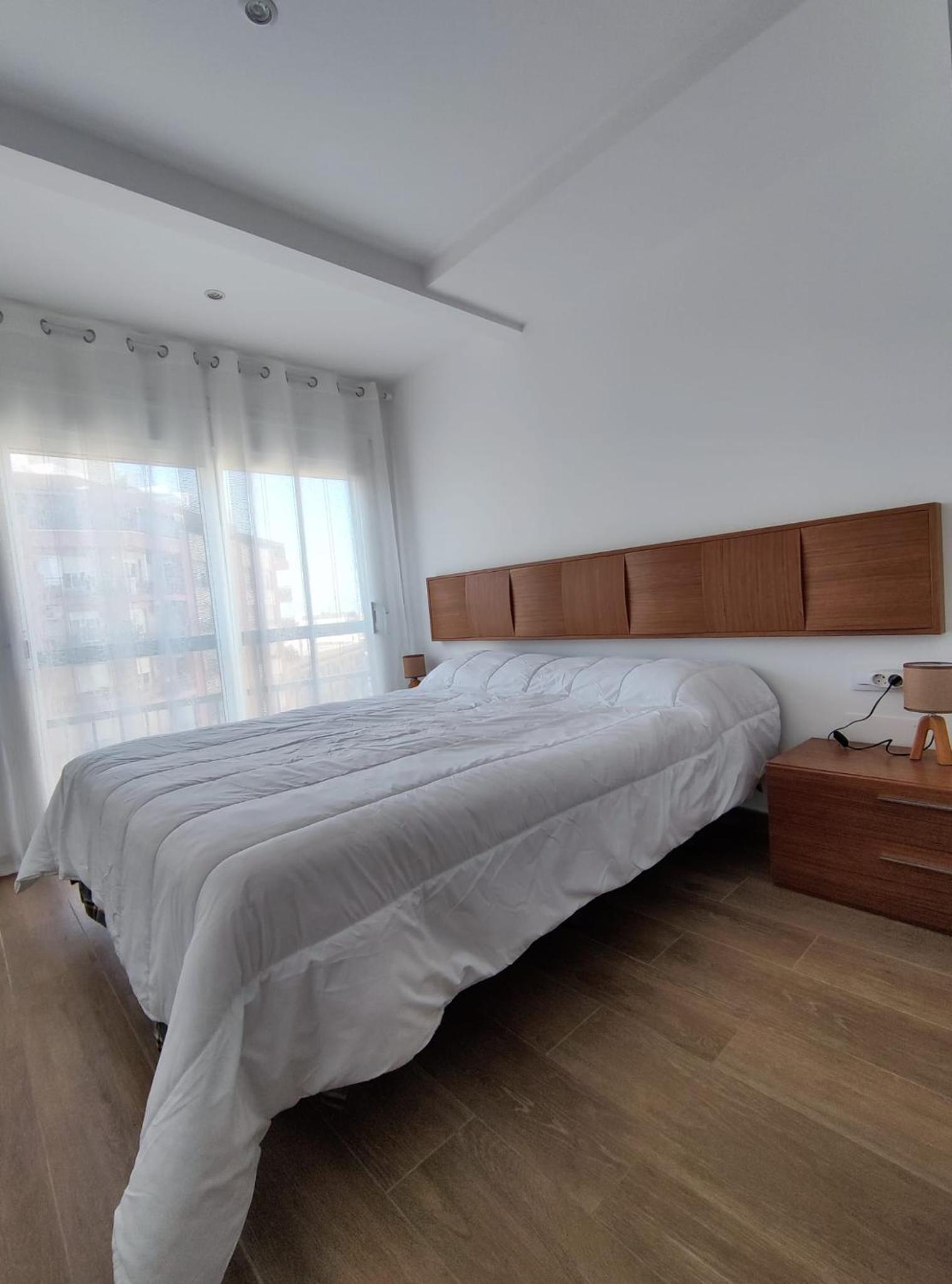 Apartamento de una habitación con vista.