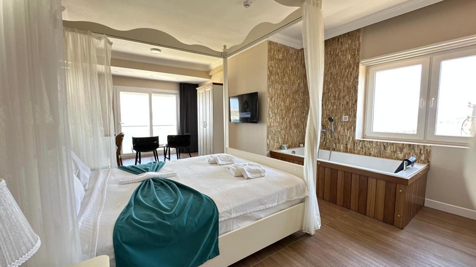 Double Room with Sea View