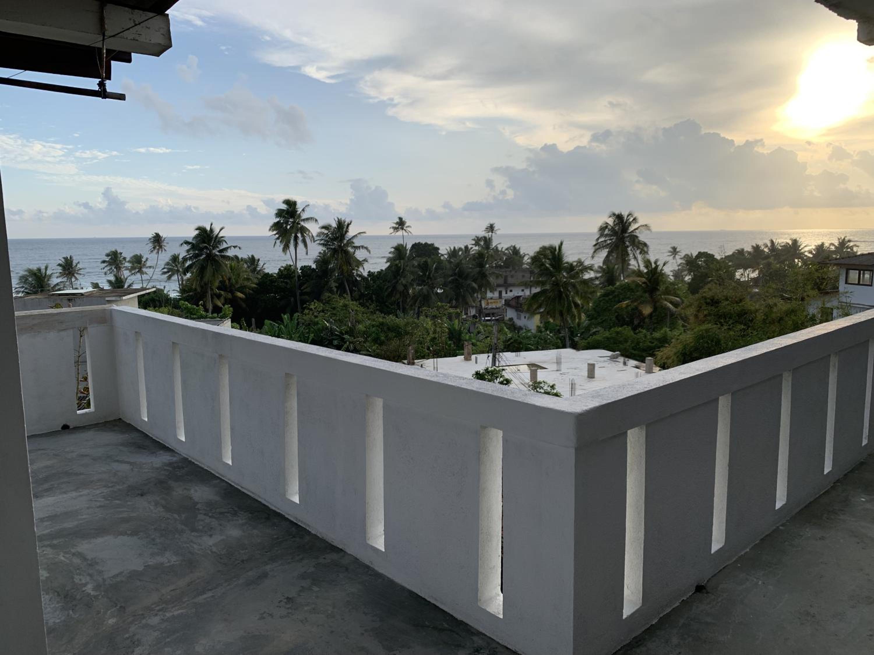 One-Bedroom Apartment with Ocean View photo 2