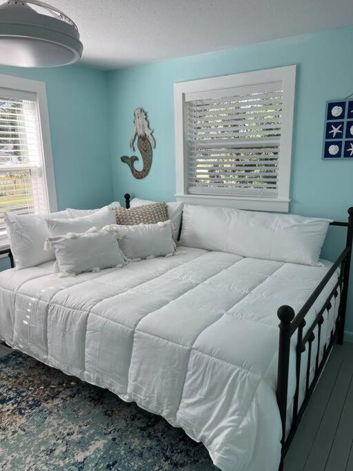Two-Bedroom House photo 1