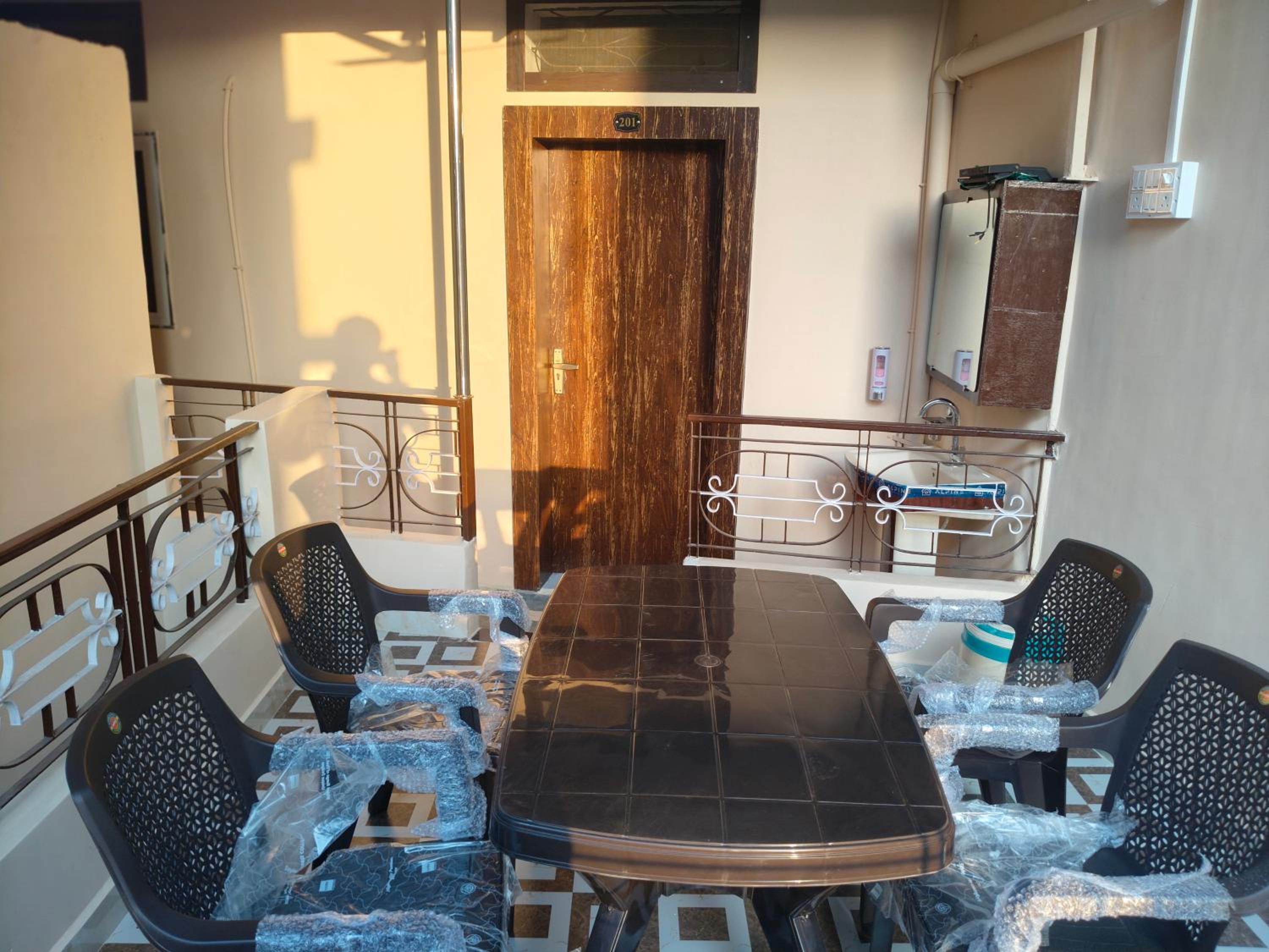 Triple Room with Balcony photo 3