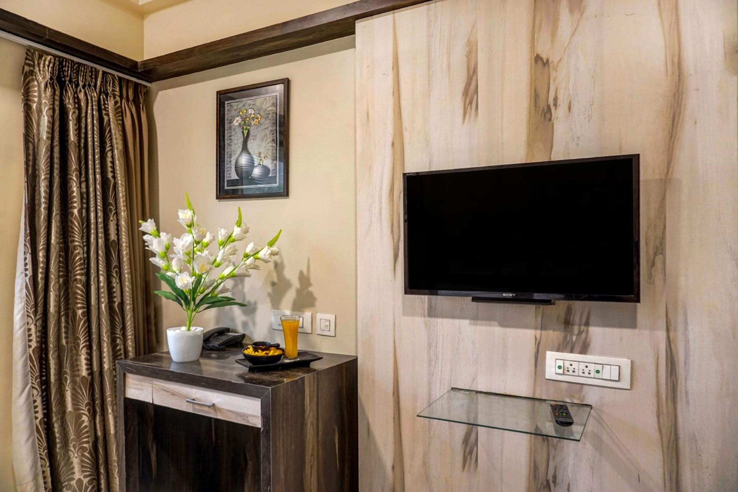 Superior King Room