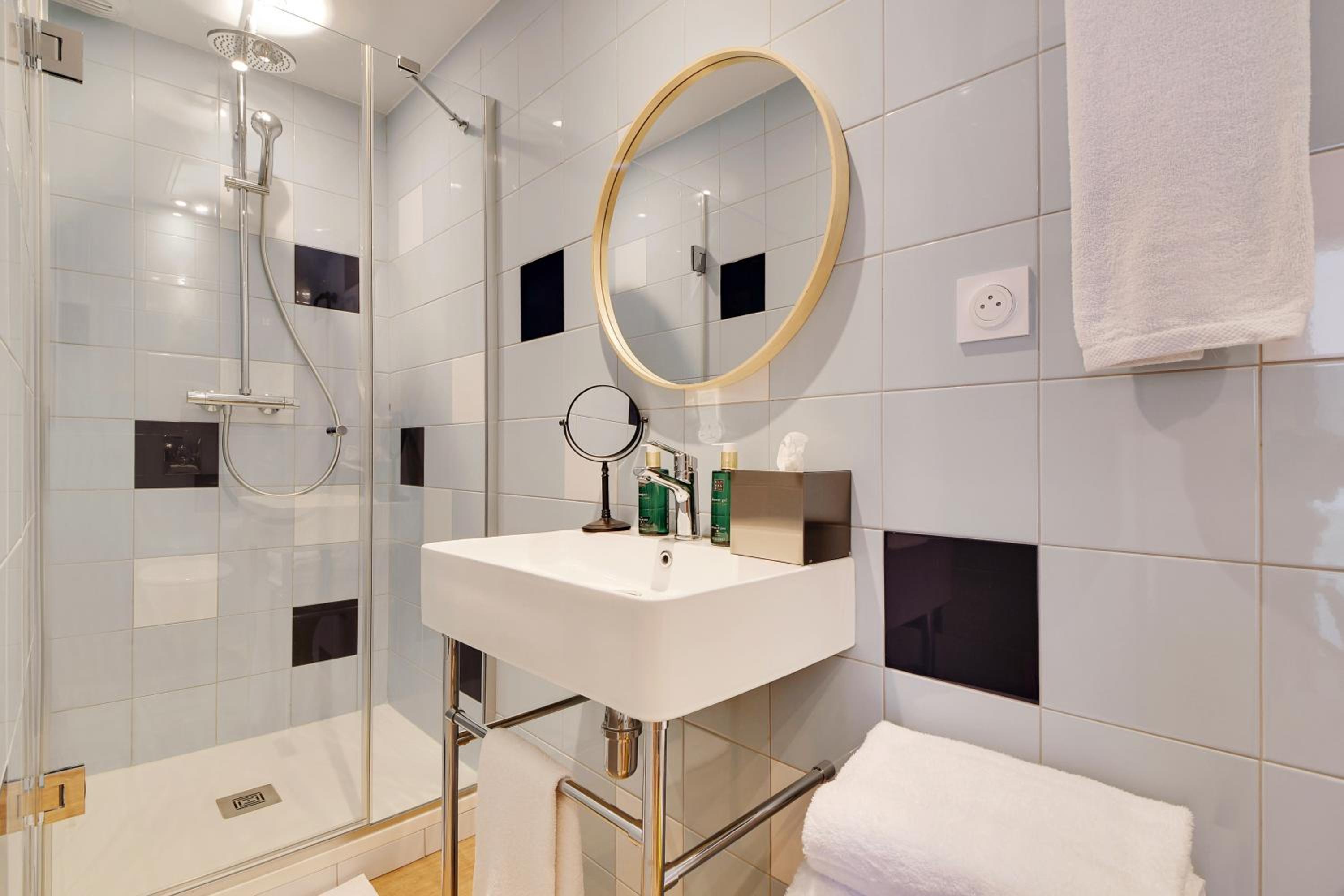 Single Room with Shower