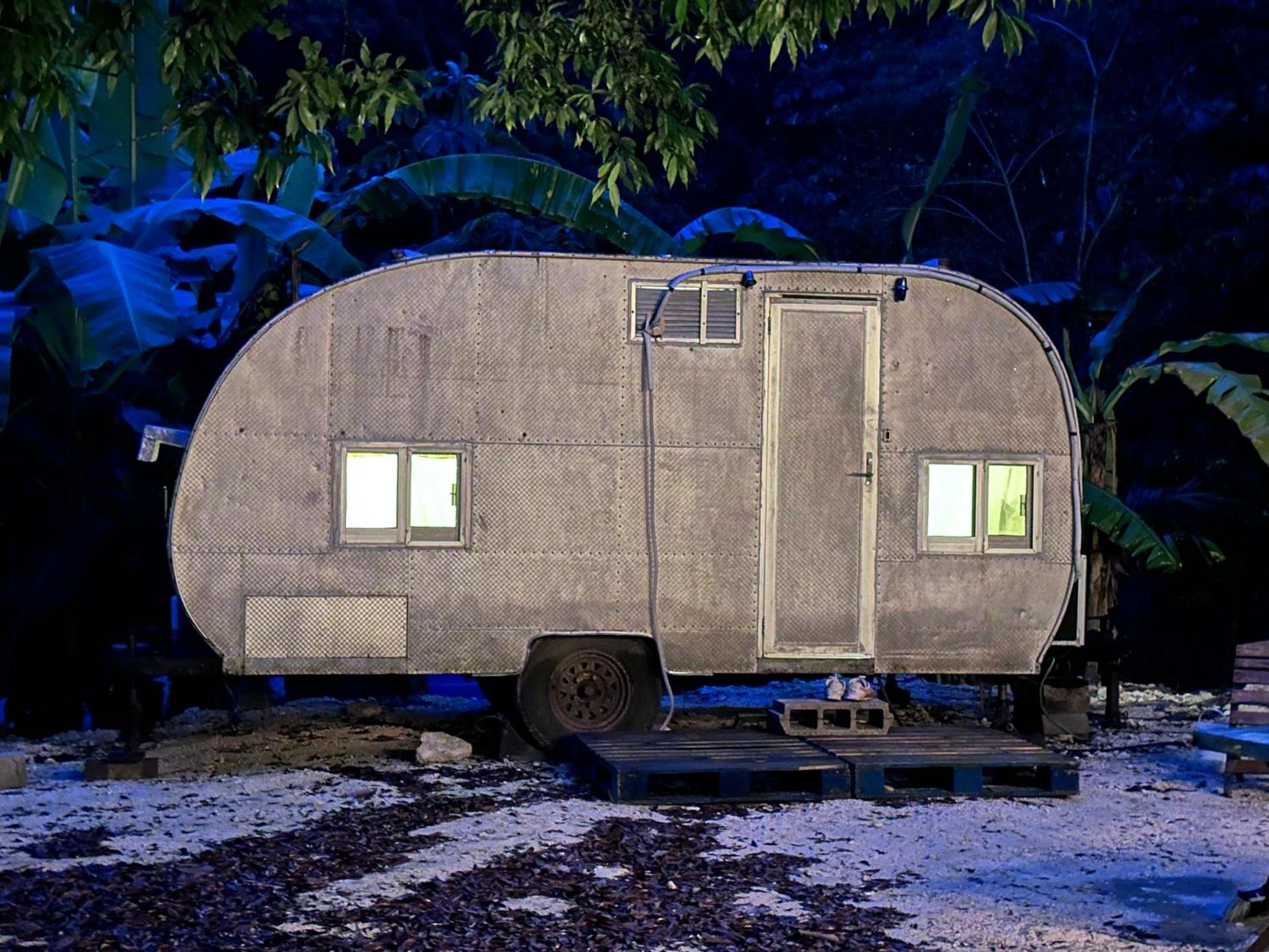 Mobile Home photo 2