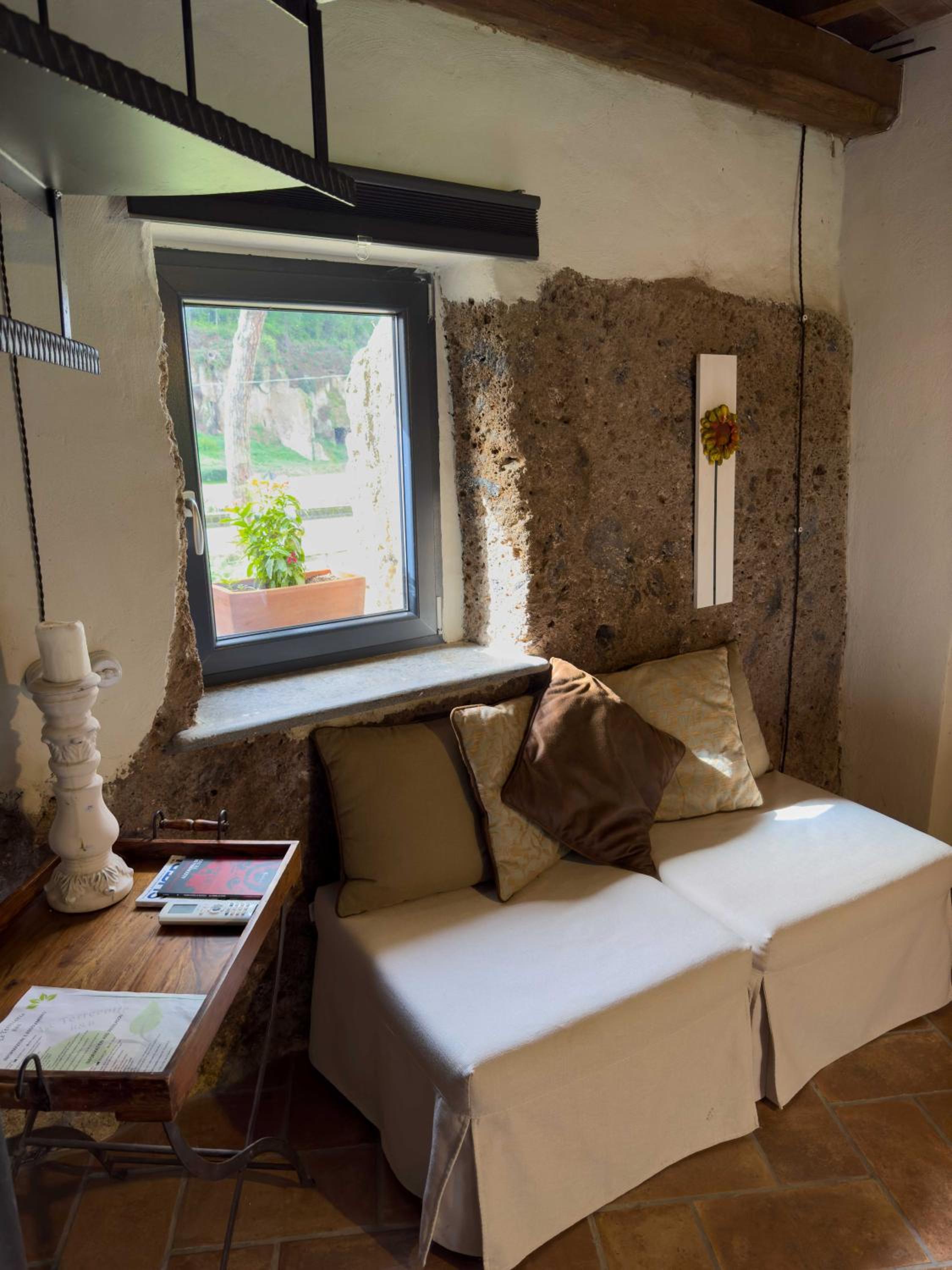 Maisonette photo 1