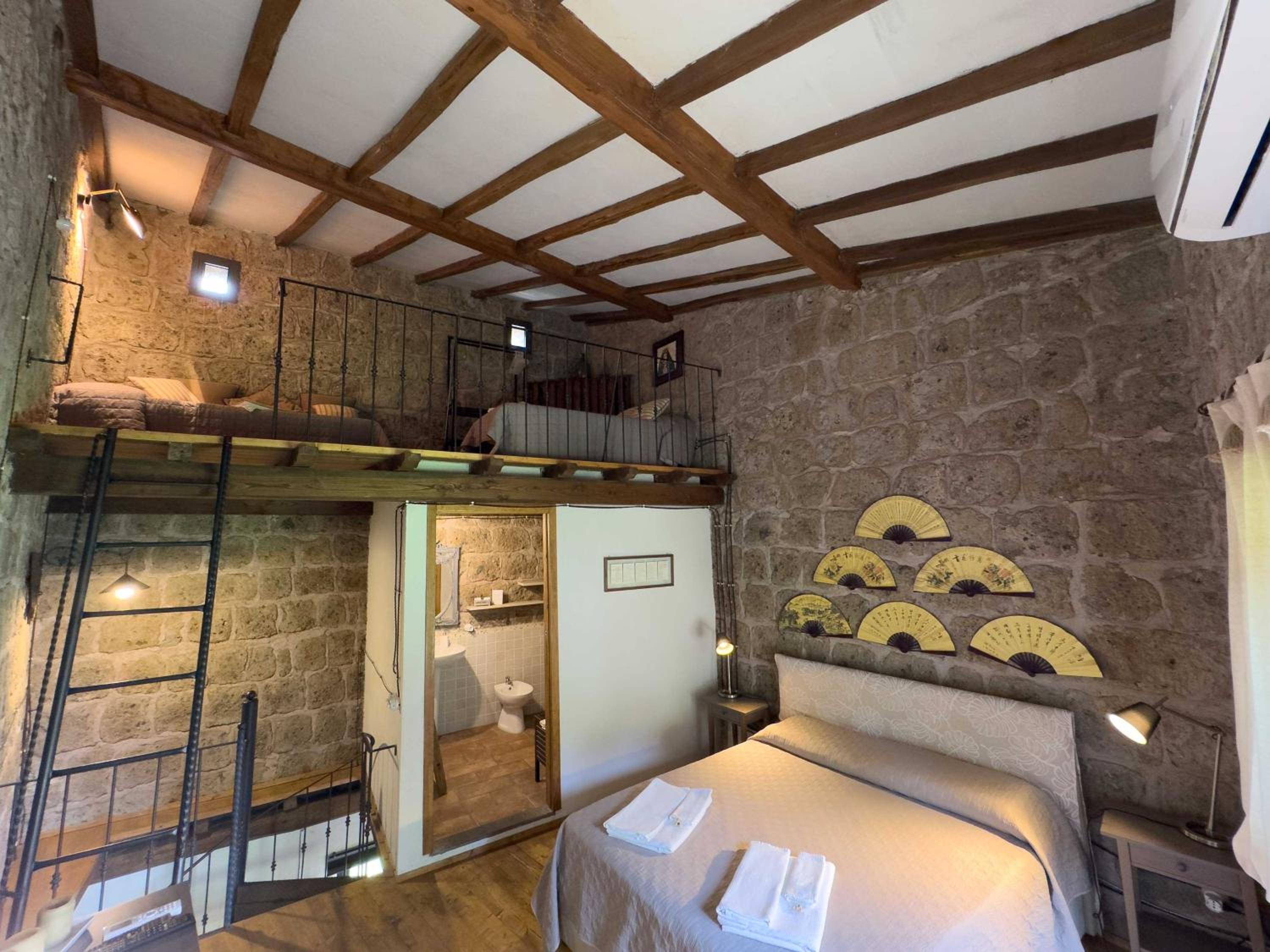 Maisonette photo 3