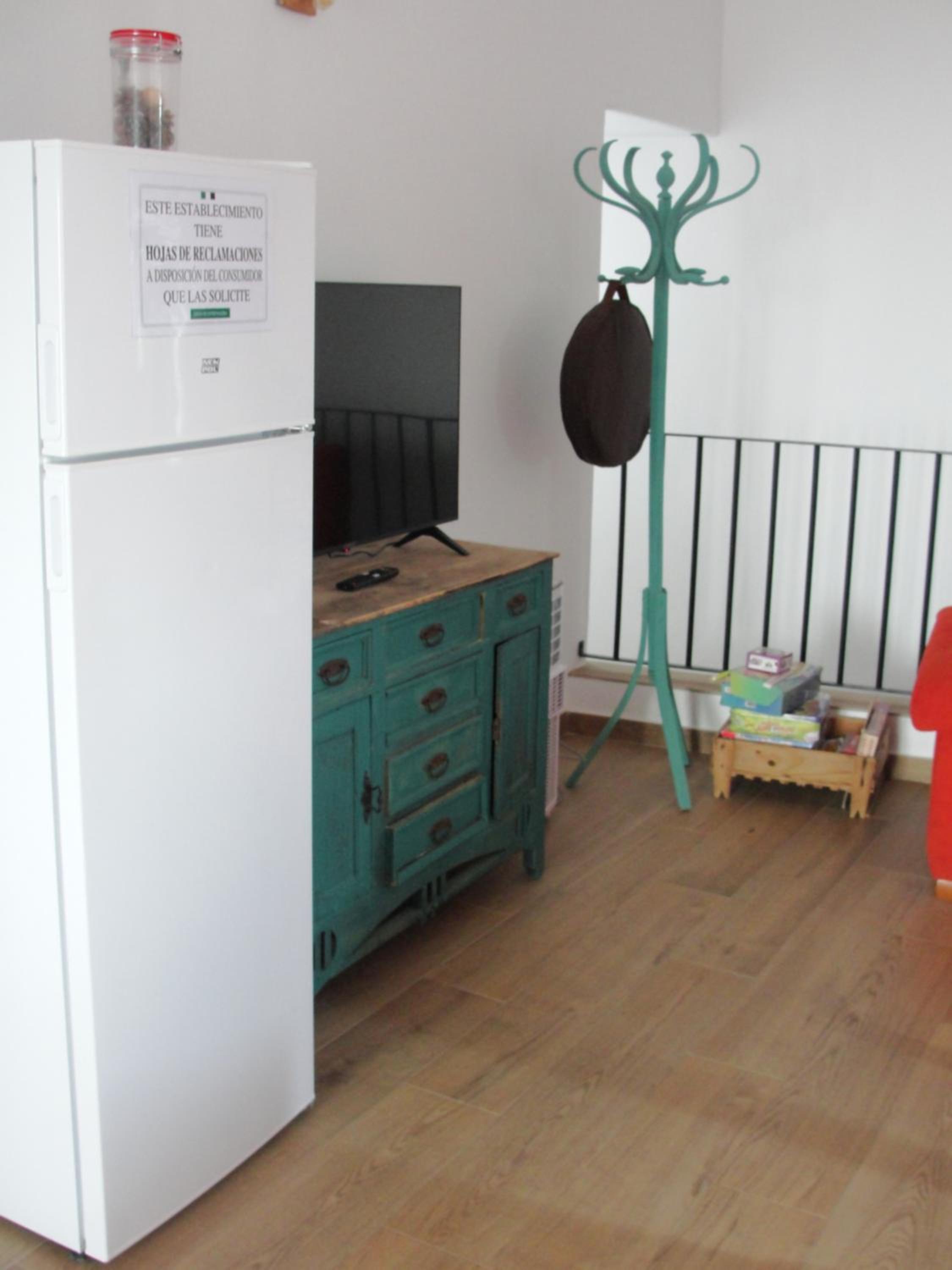 Four-Bedroom House photo 3