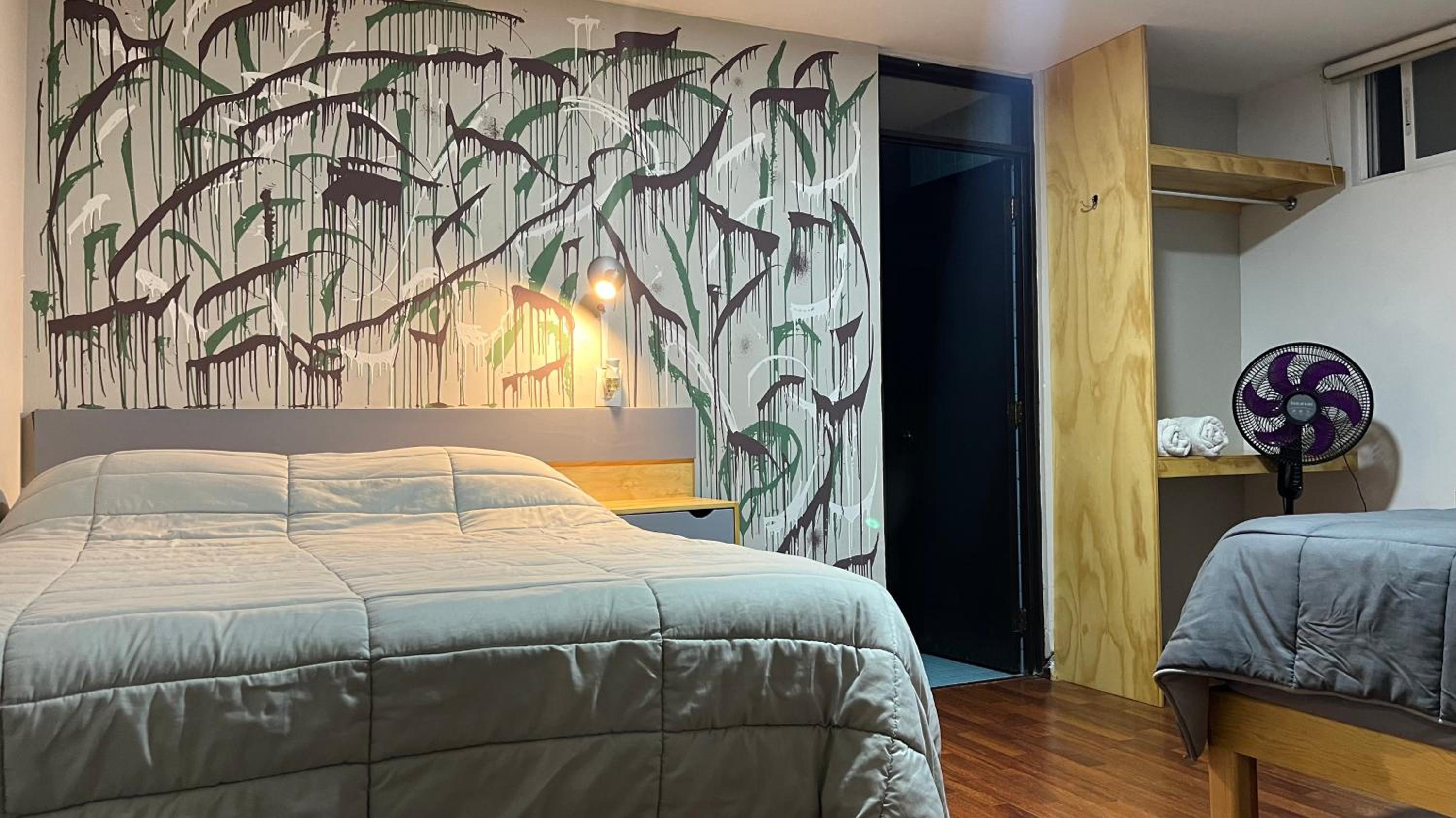 Deluxe Double Room - Photo 9