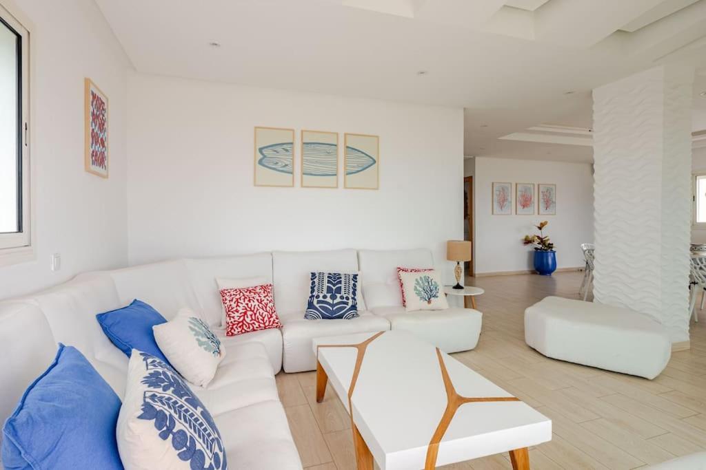 Three-Bedroom House photo 1