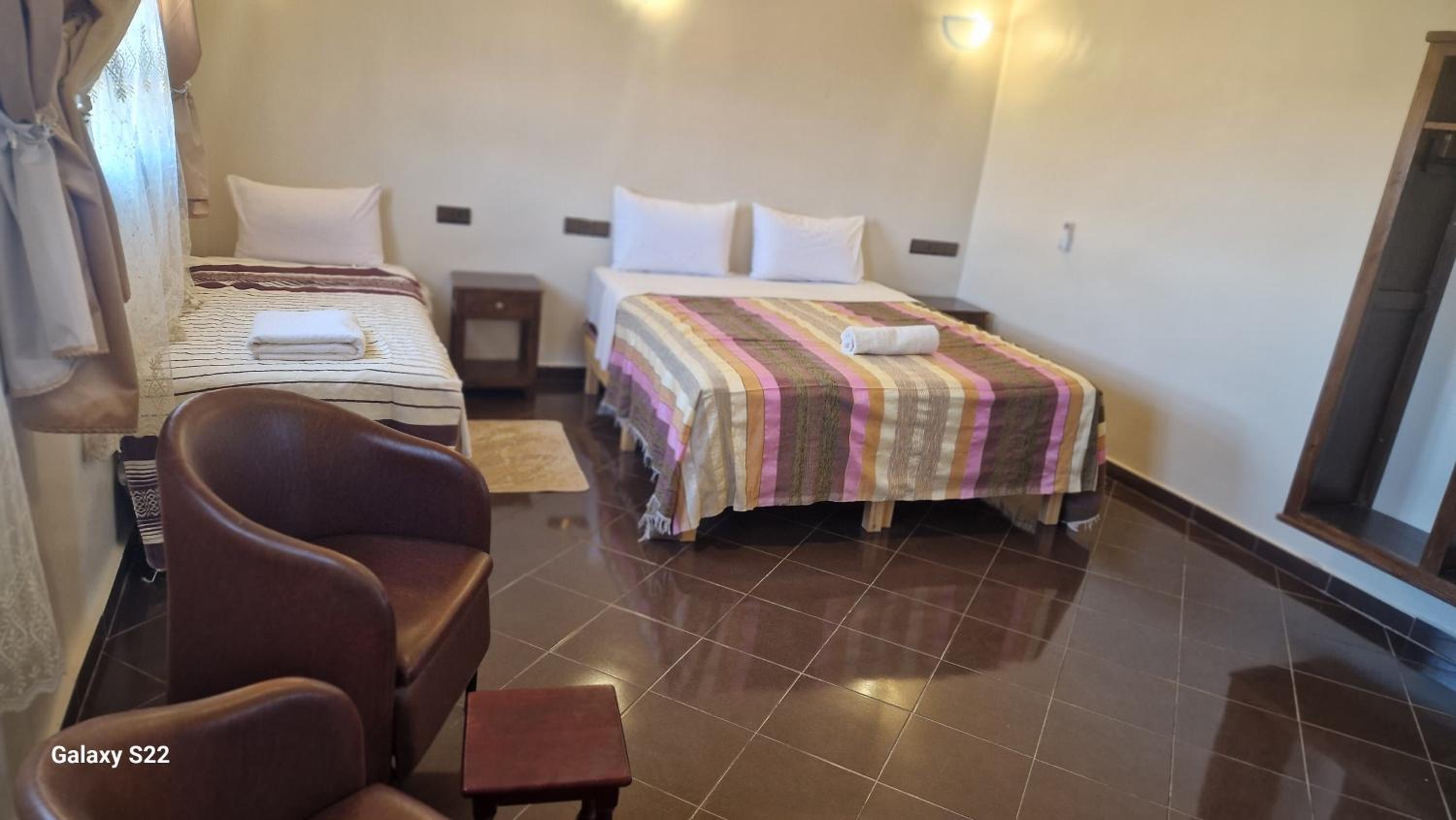 Double Room - Photo 13
