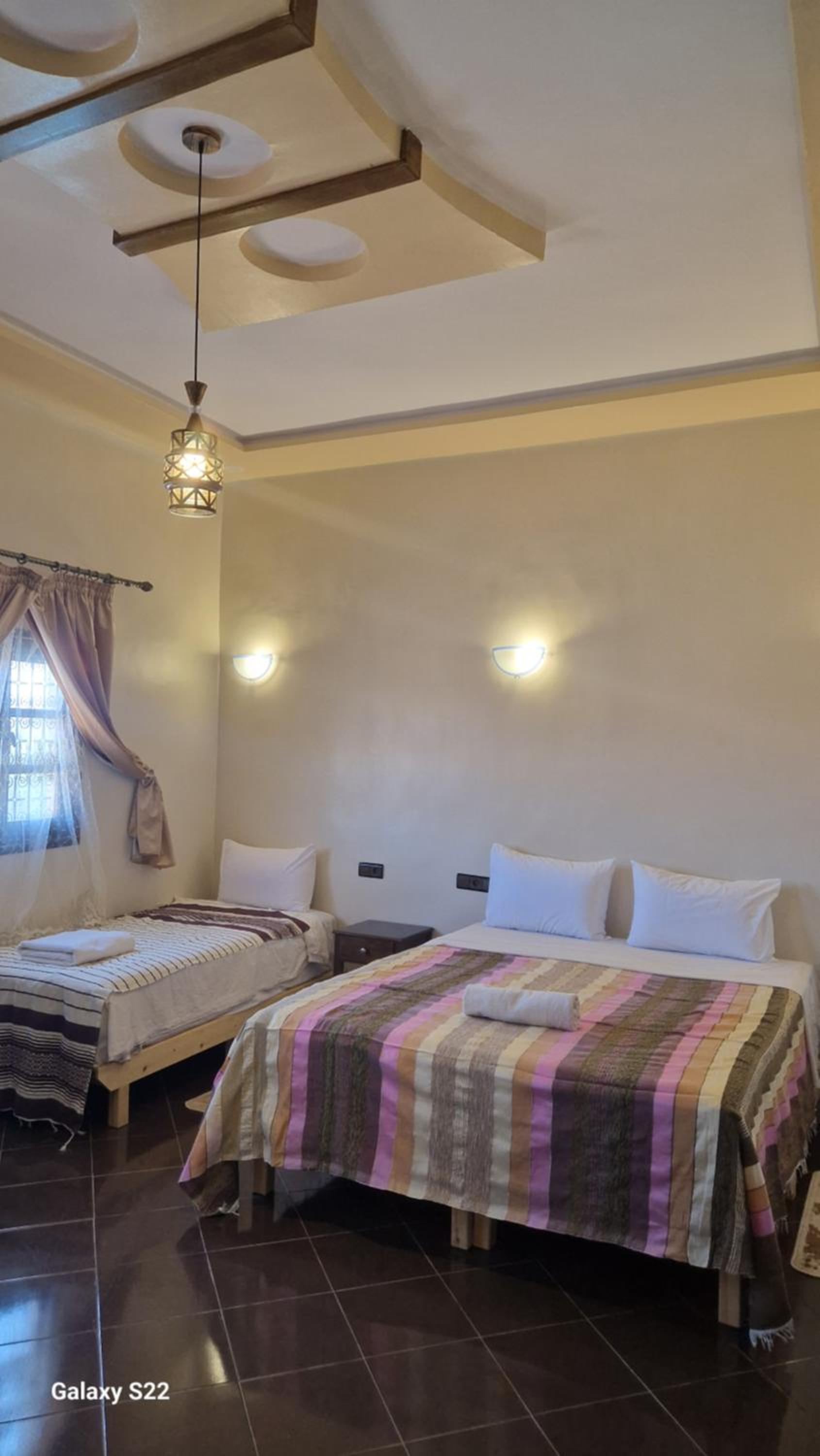 Triple Room - Photo 9