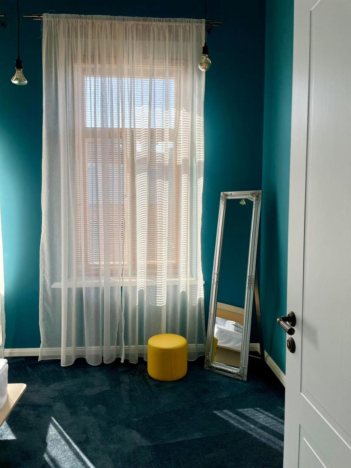 Deluxe Double Room with Balcony - Photo 1