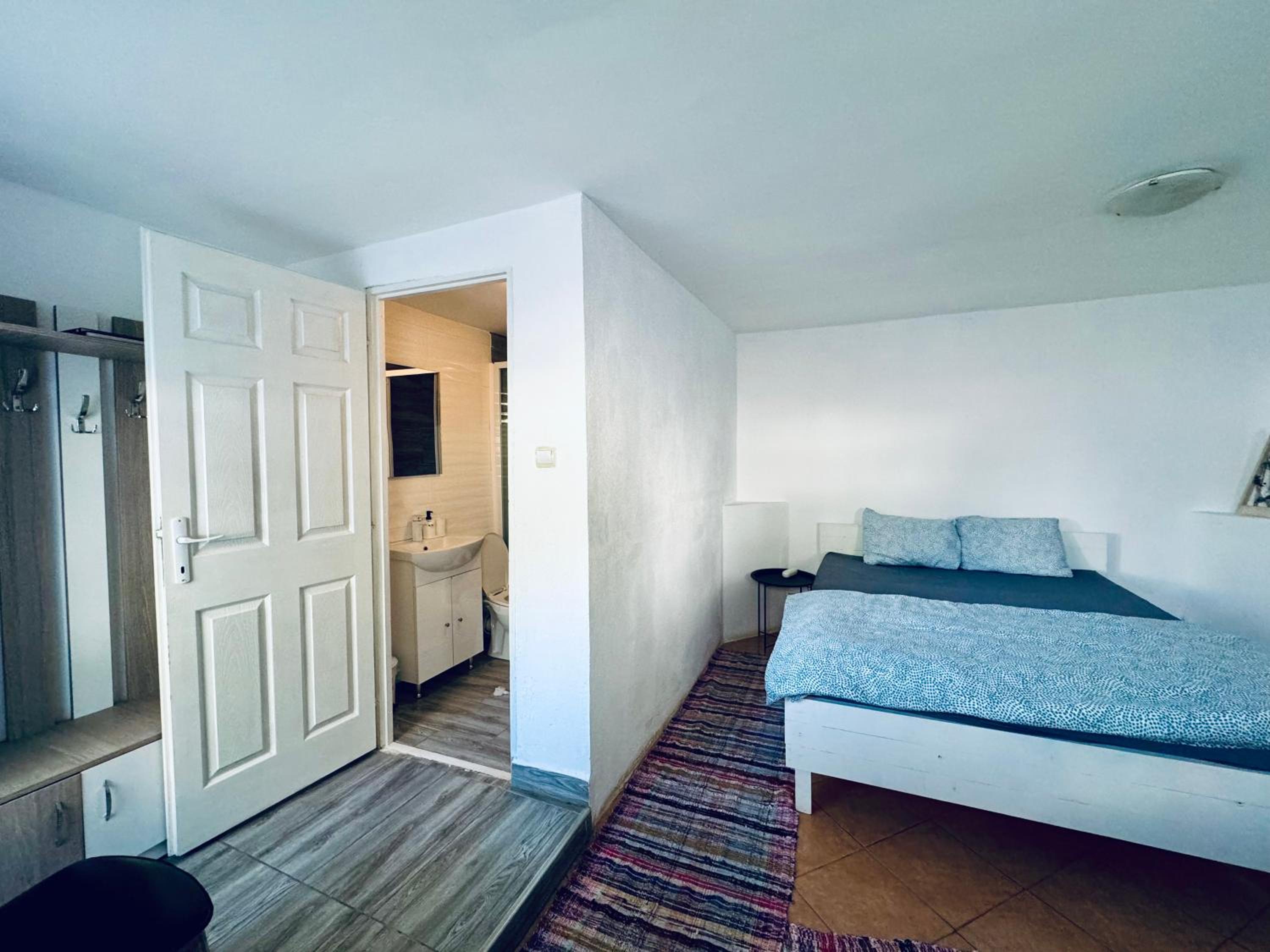Double Room with Private Bathroom