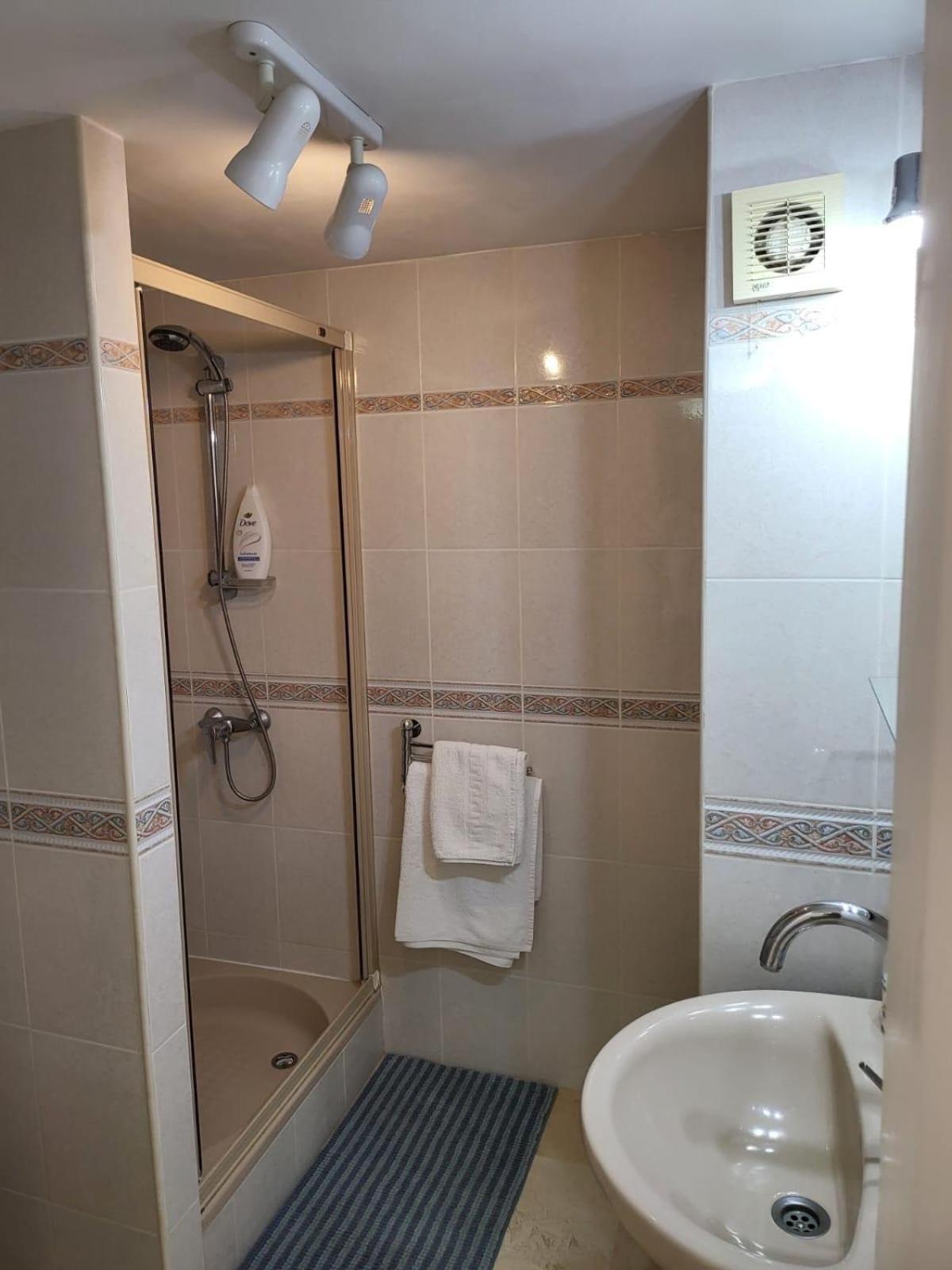 Habitación Doble con Vista a la Piscina