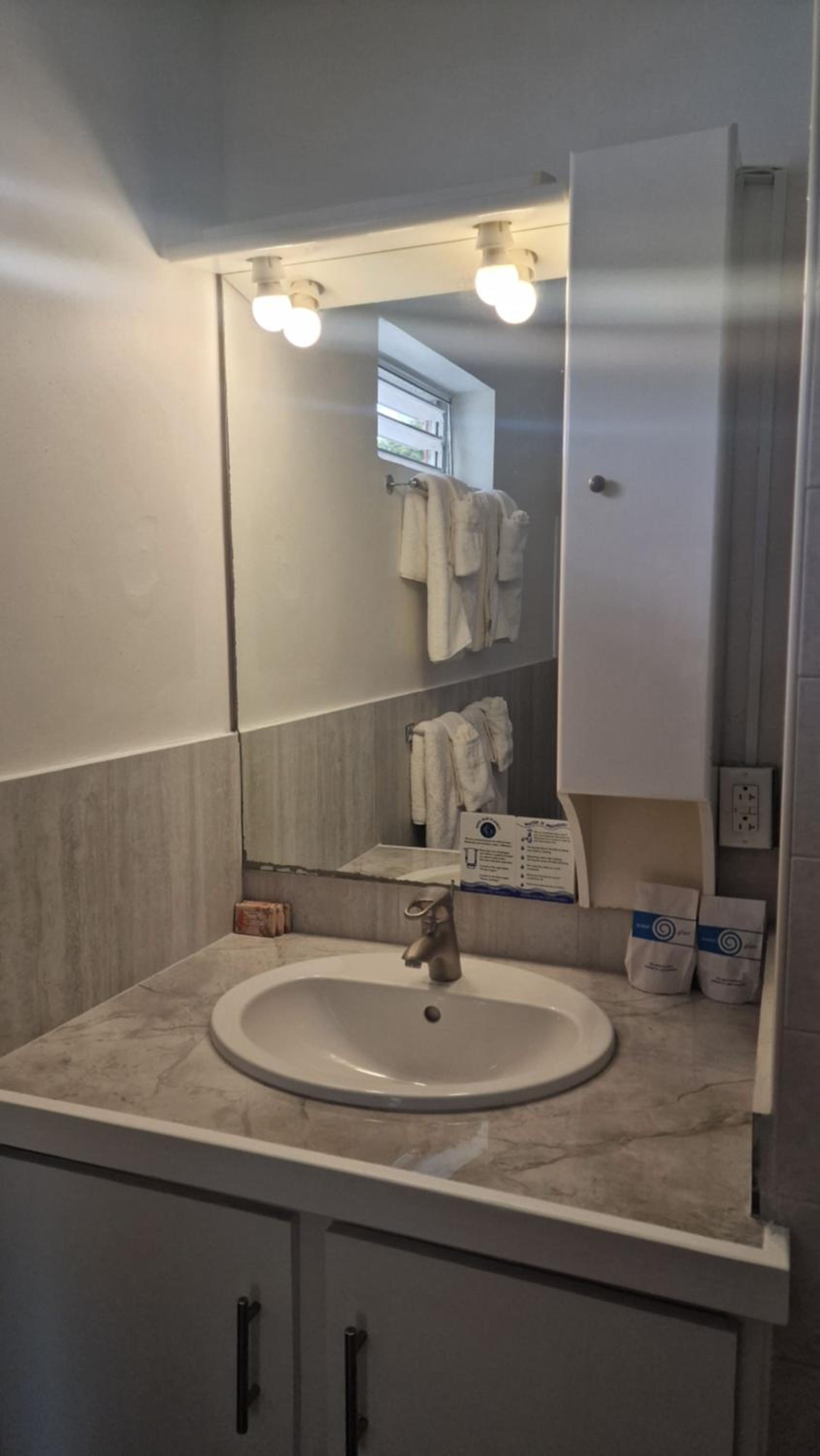 Studio Apartment (2 Adults) photo 3