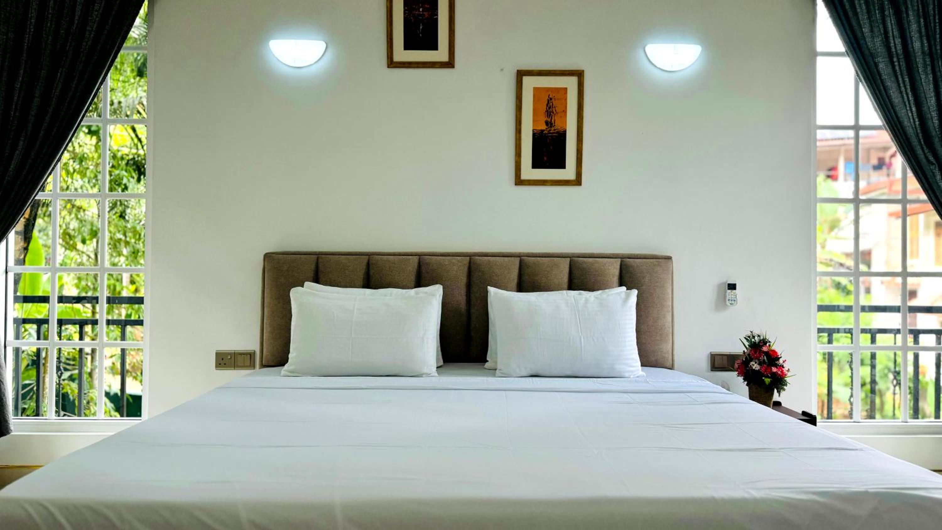 Standard Double Room photo 2