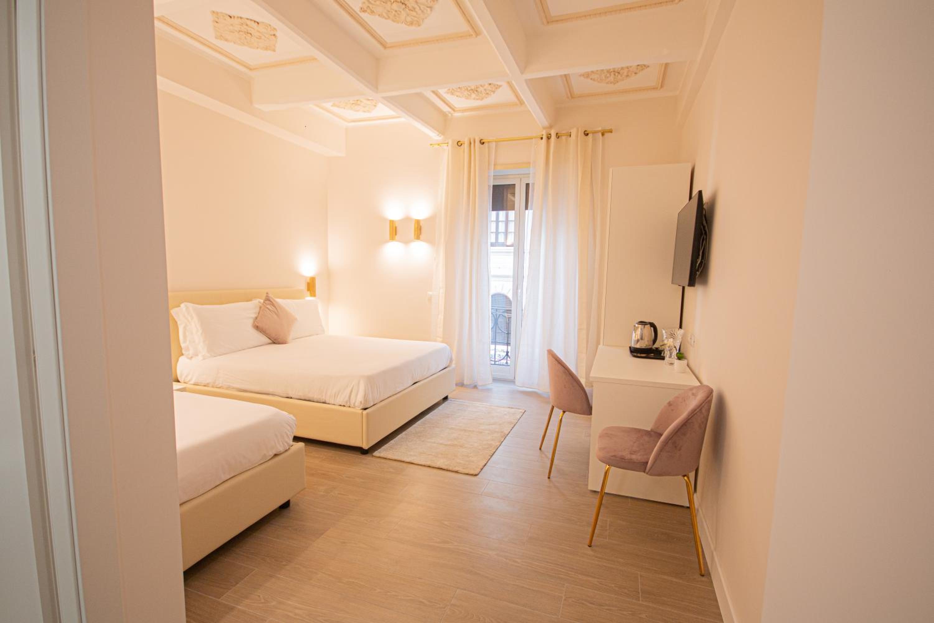 Triple Room with Private Bathroom