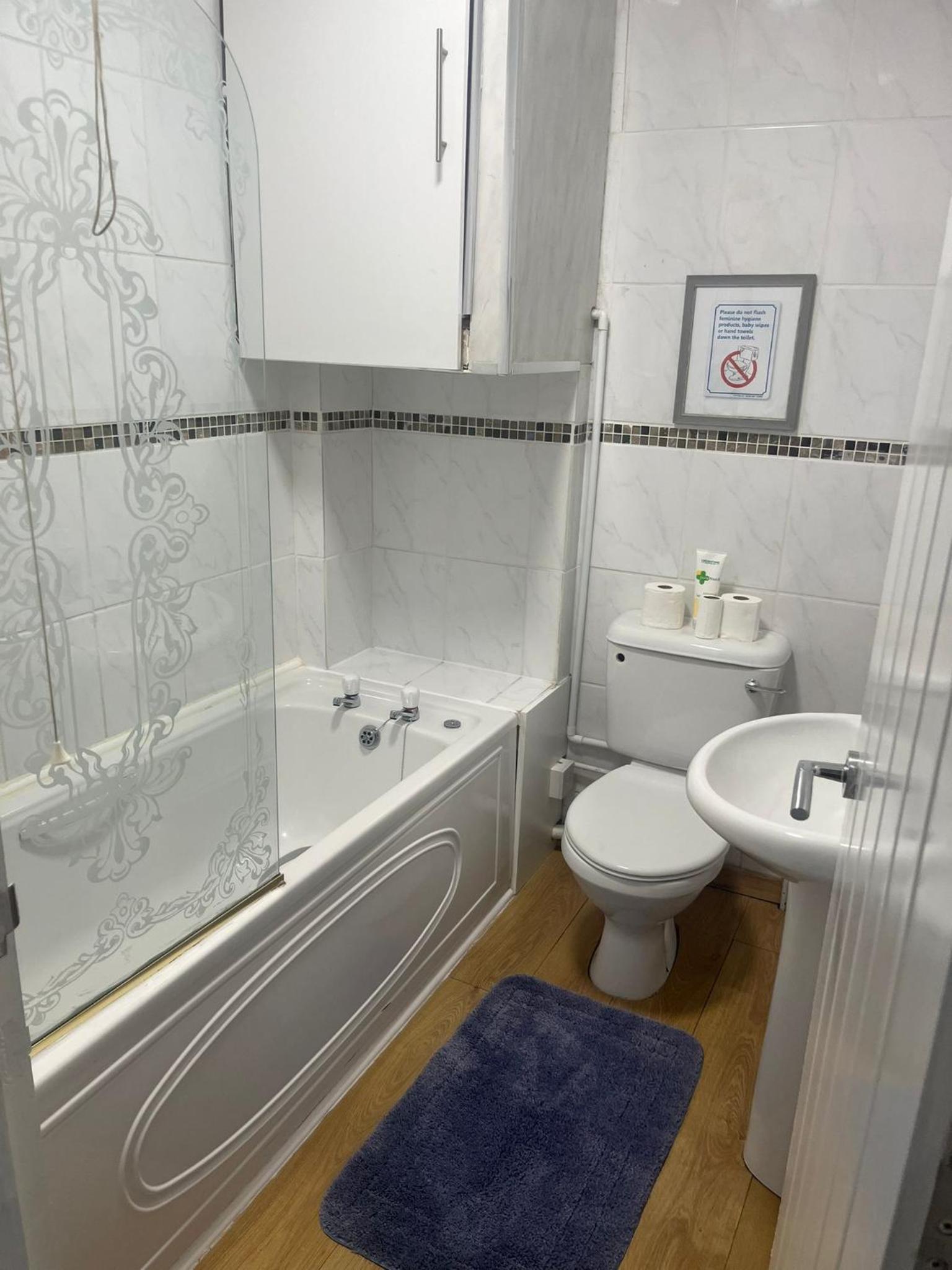 Two-Bedroom House - Photo 6