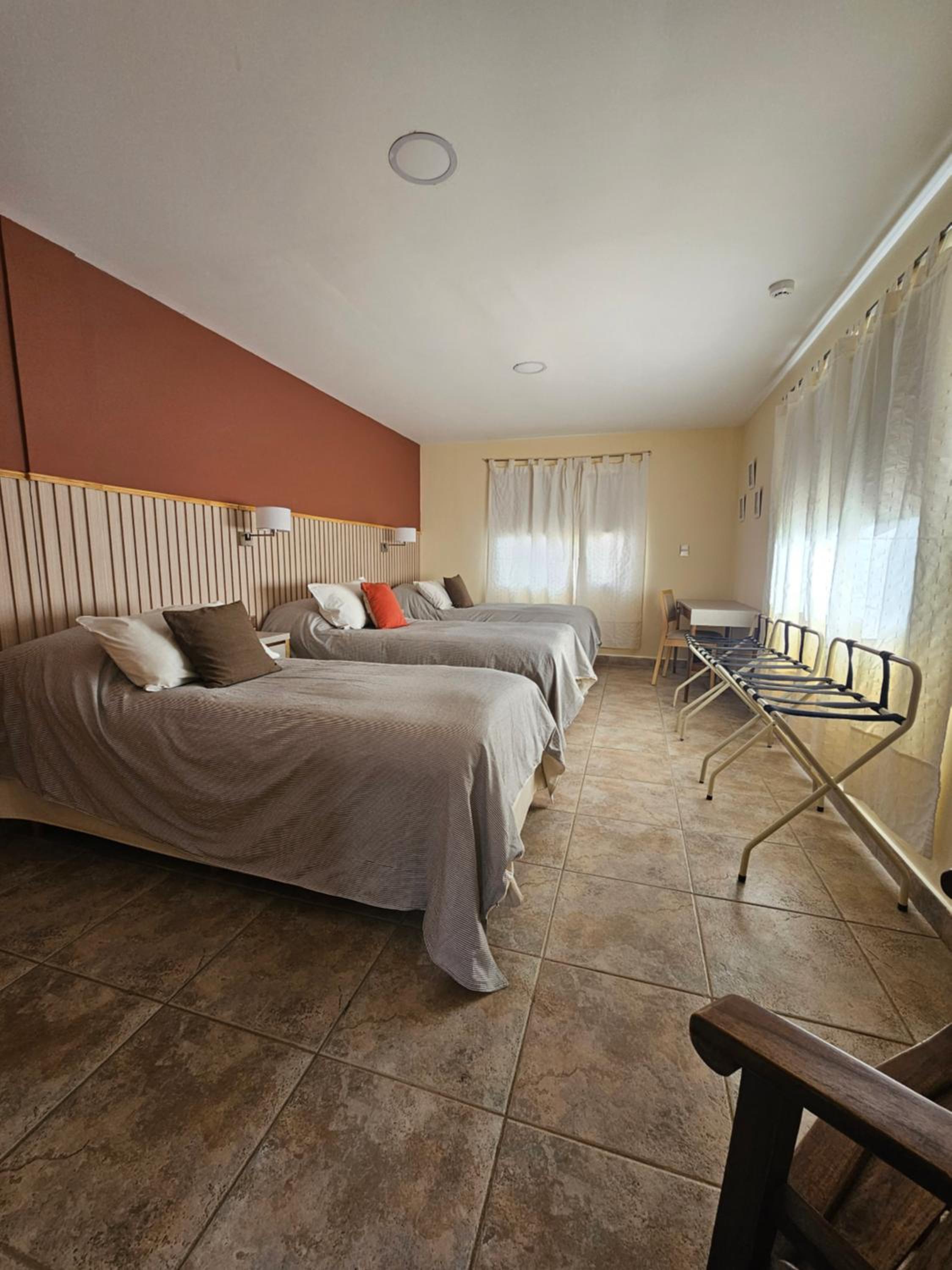 Standard Triple Room photo 2