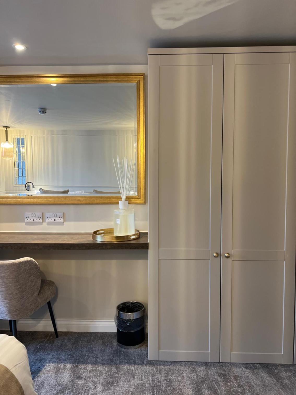 Double Room with Private Bathroom photo 2