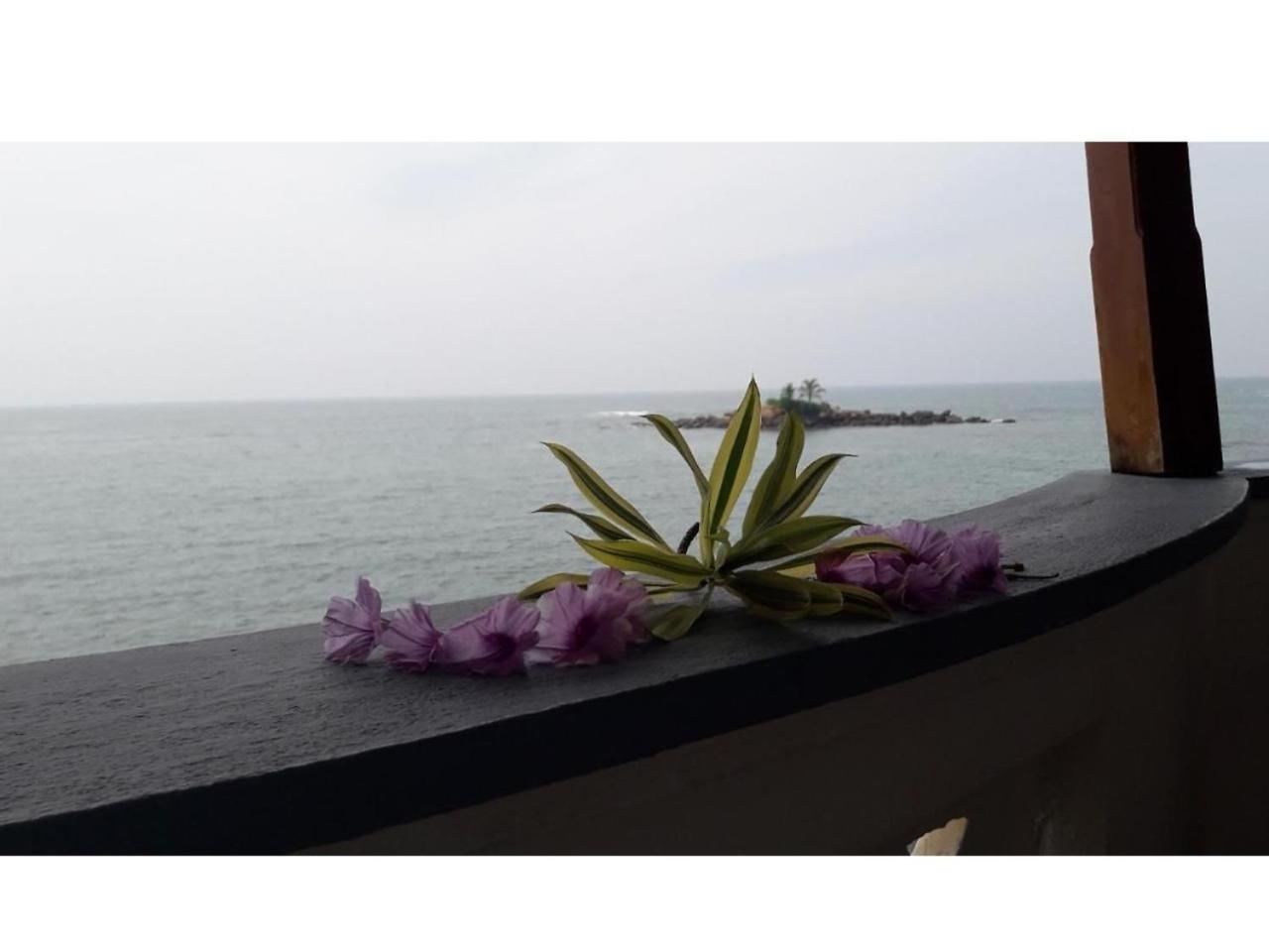Deluxe Double Room with Balcony and Sea View - Photo 8