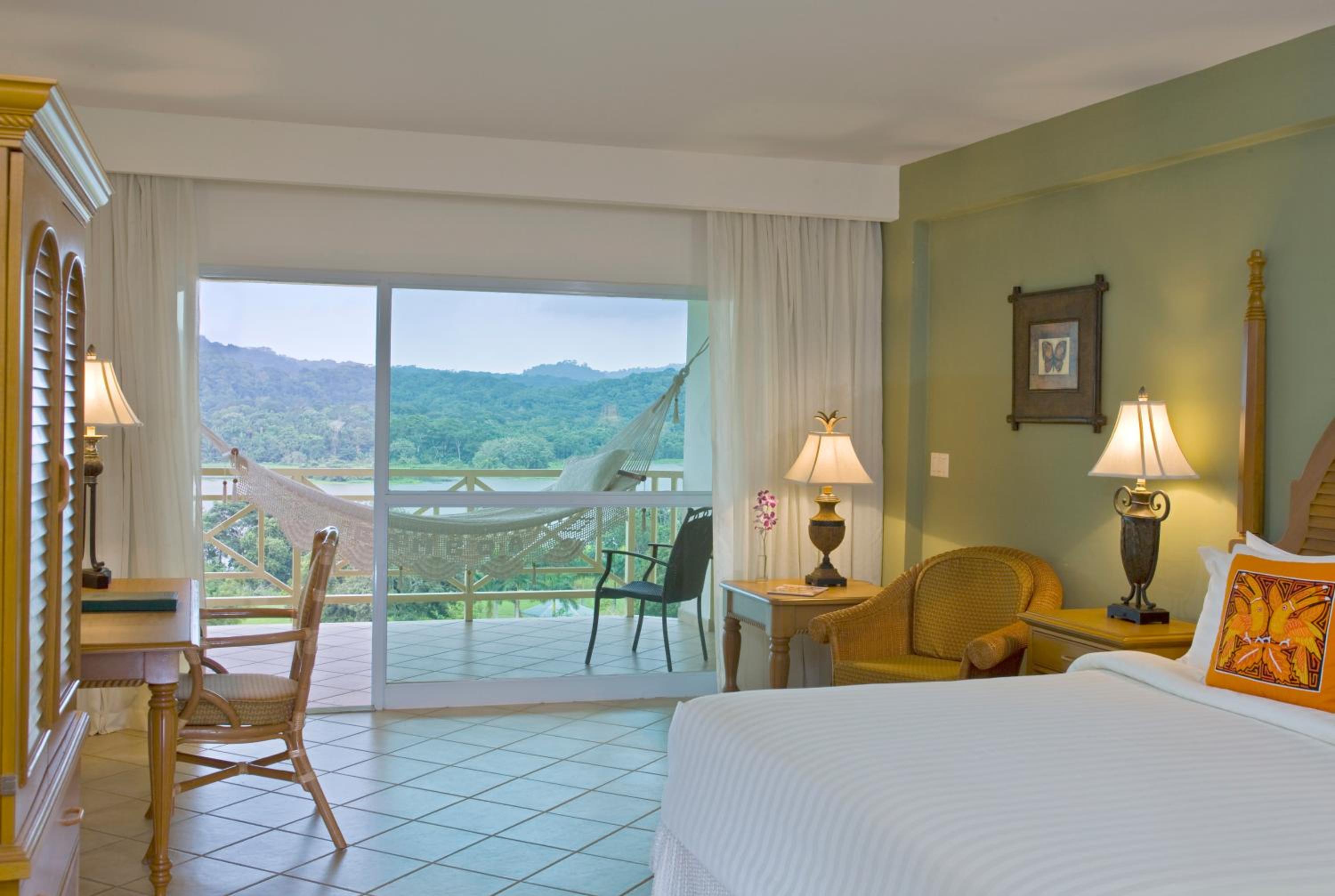 Deluxe Double Room with River View - Photo 5