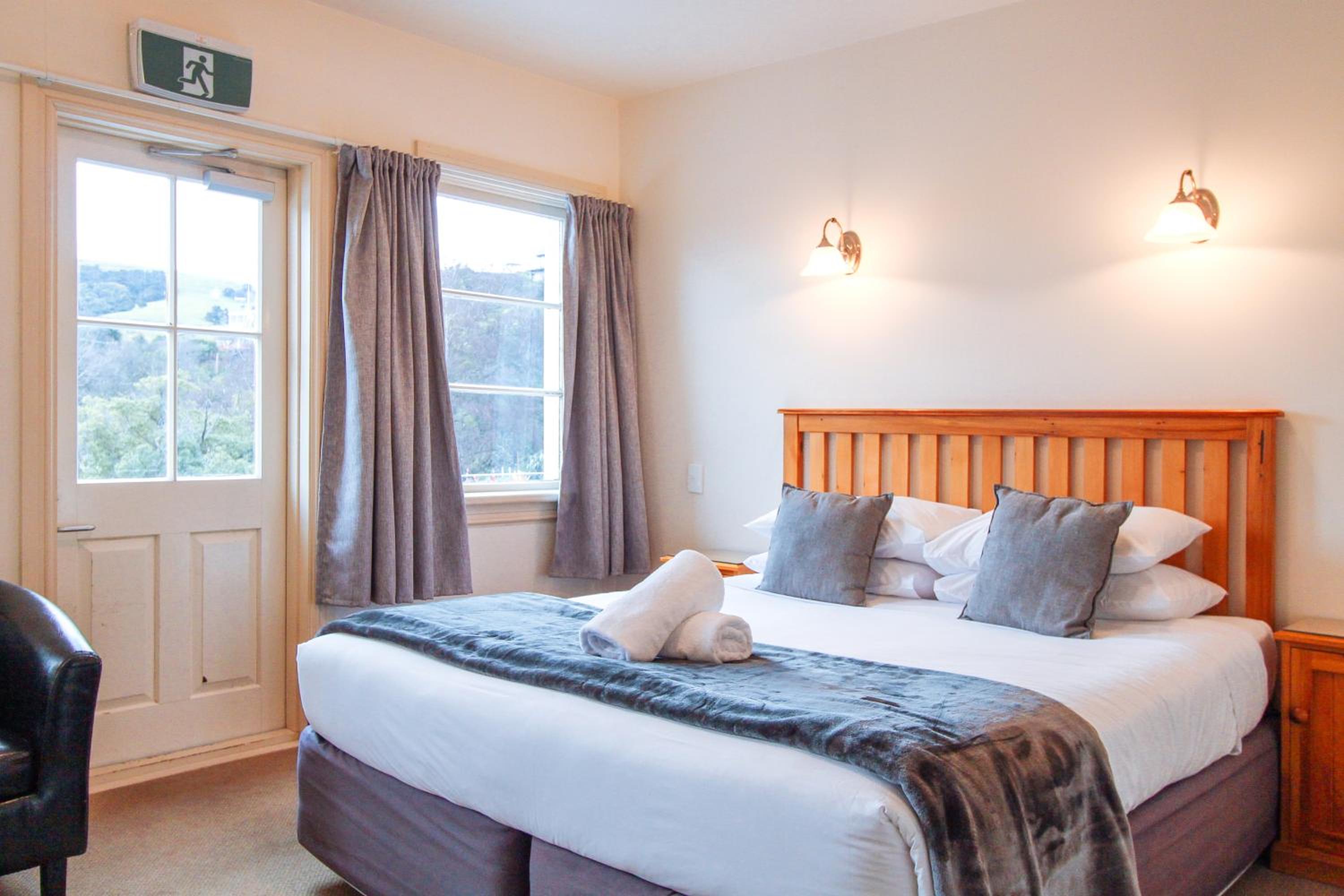 King Room with Balcony photo 2