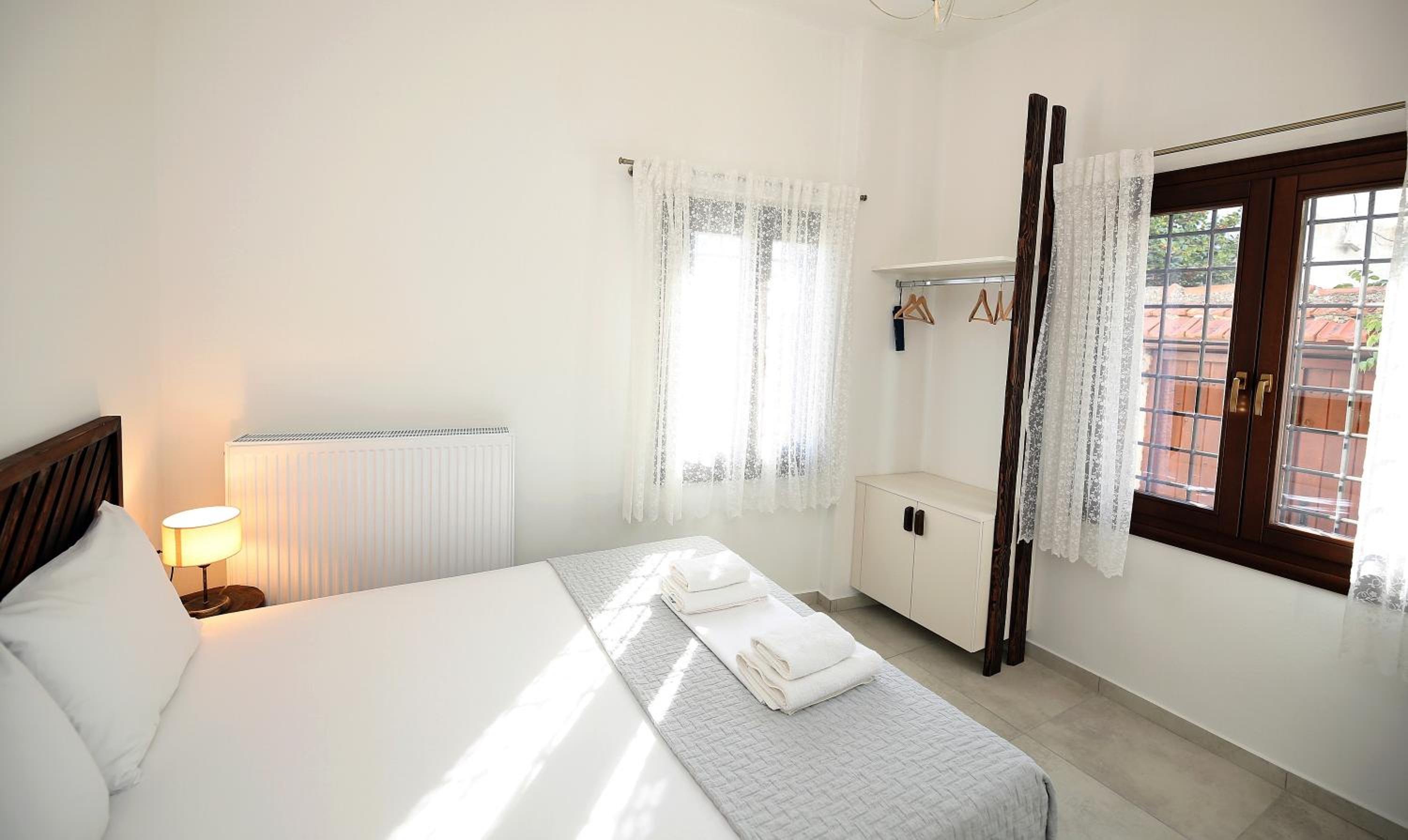 Apartment - Ground Floor photo 3