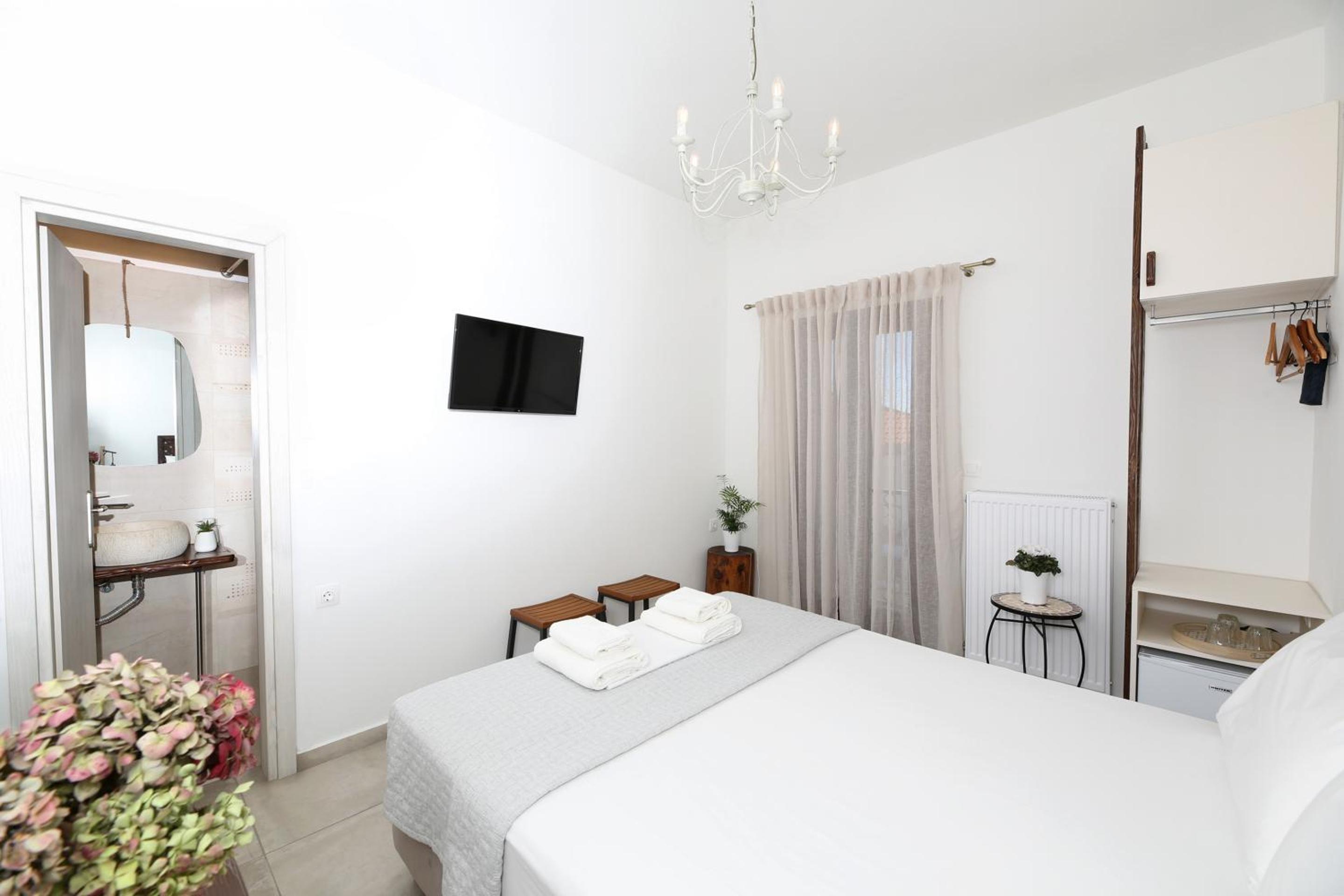 Double Room with Balcony photo 2