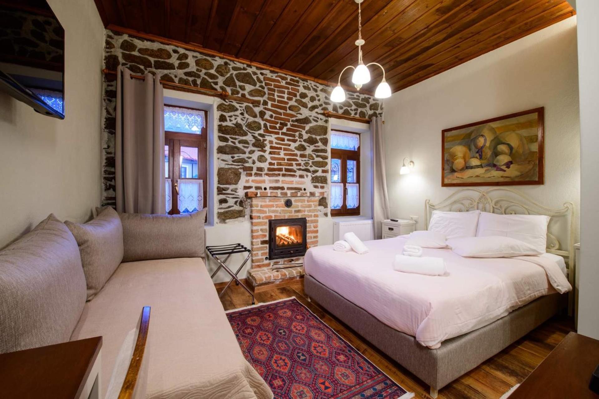 Double Room with Fireplace photo 2