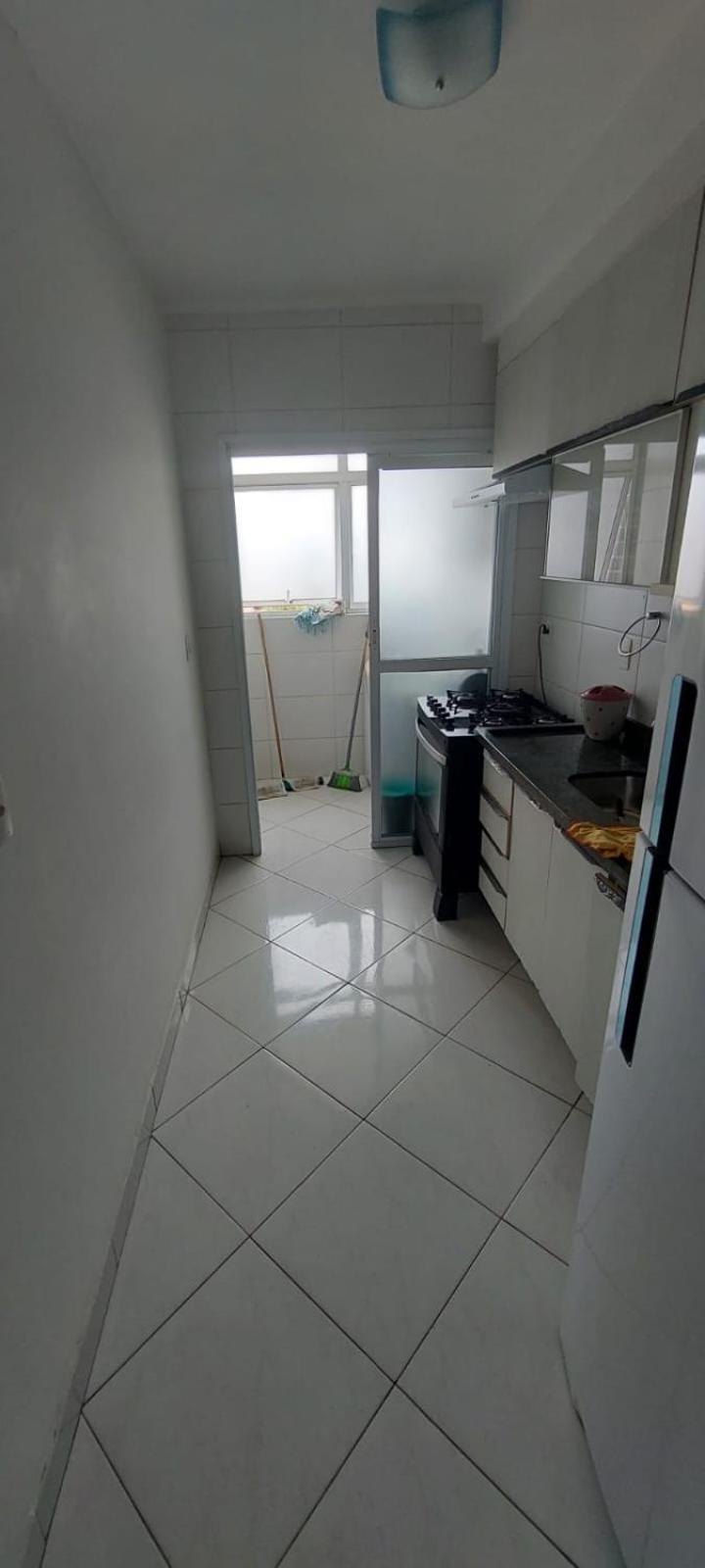 Three-Bedroom Apartment - Photo 9
