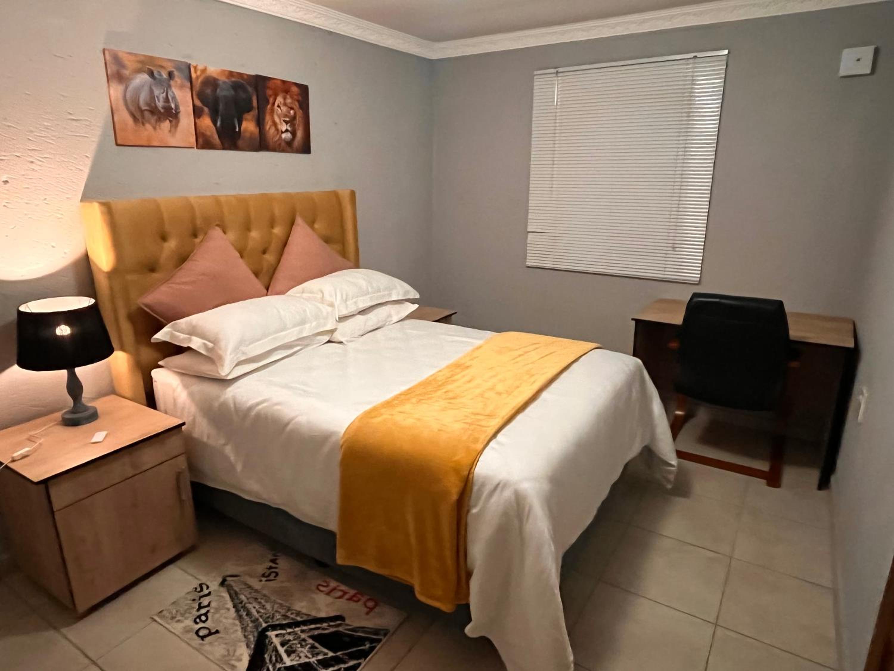Budget Double Room photo 1
