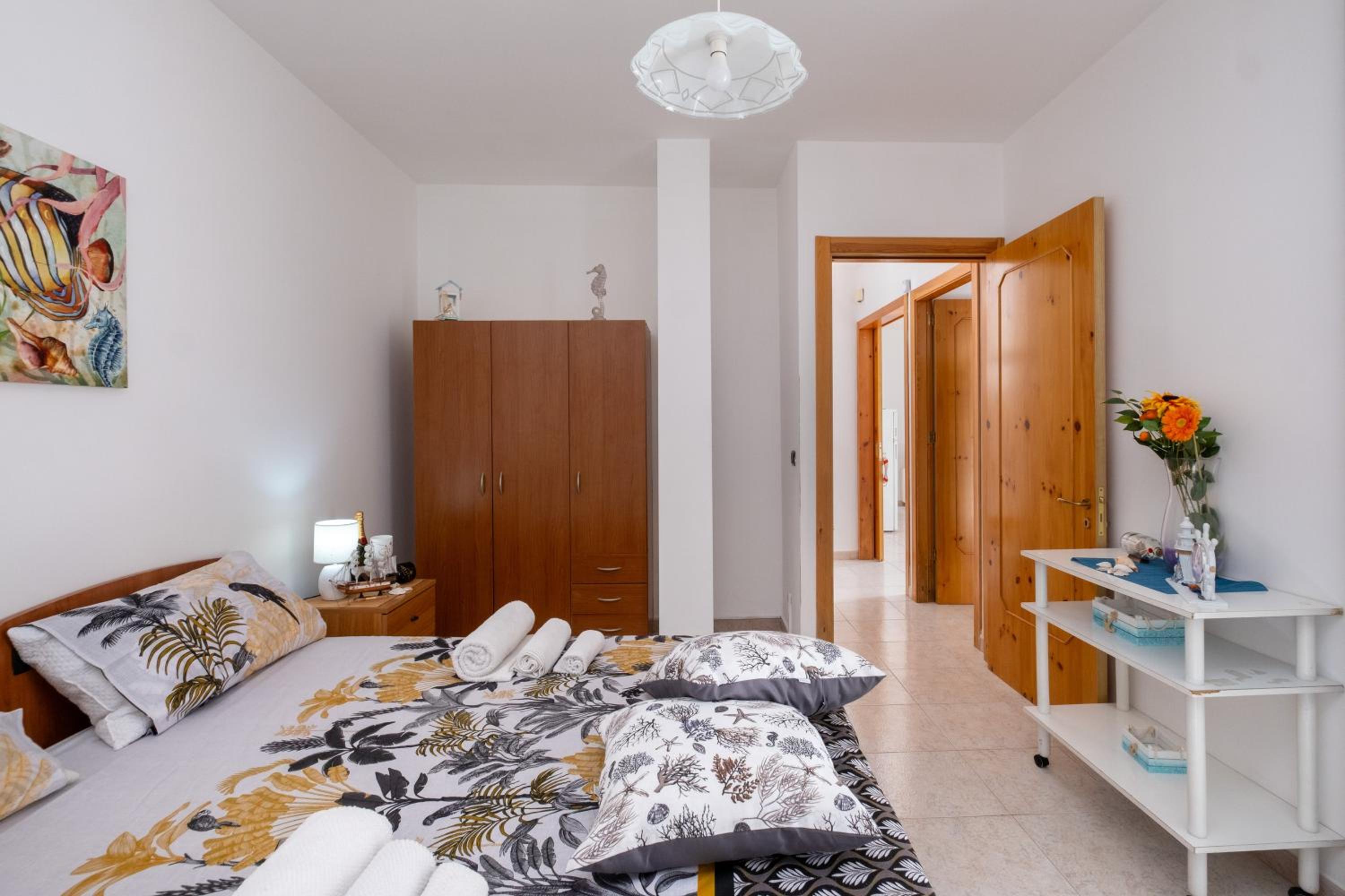 Two-Bedroom House photo 3