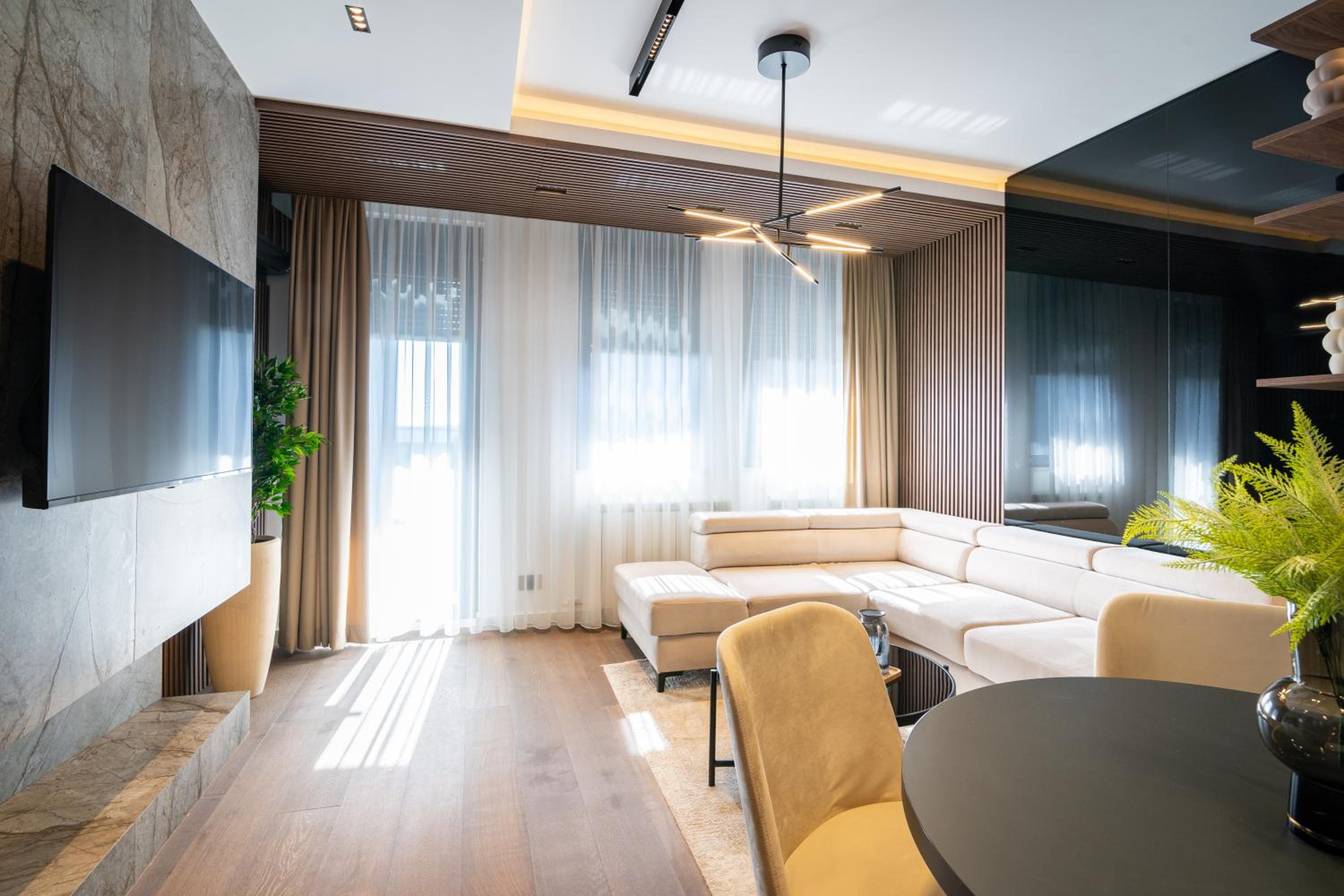 Superior Apartment - Photo 2