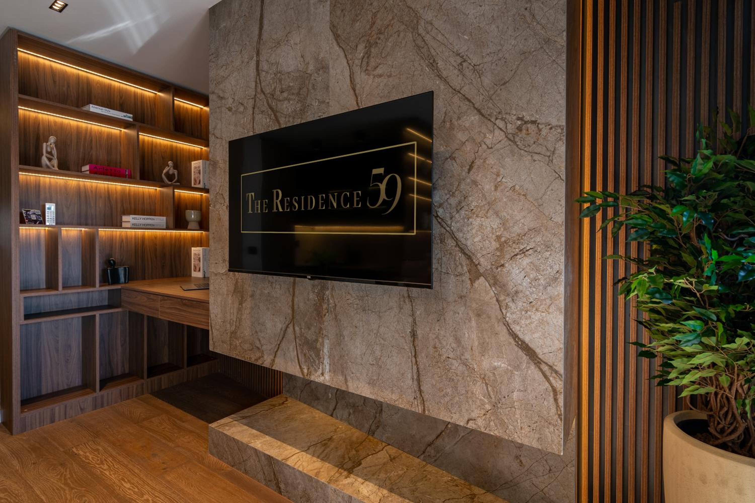Superior Apartment - Photo 9