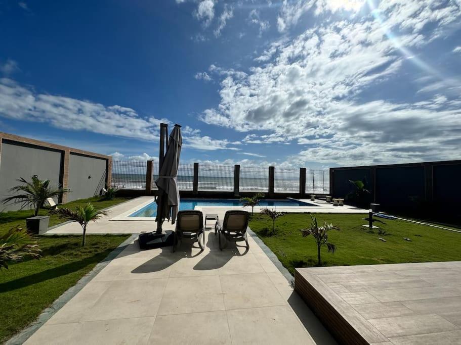 Villa photo 1